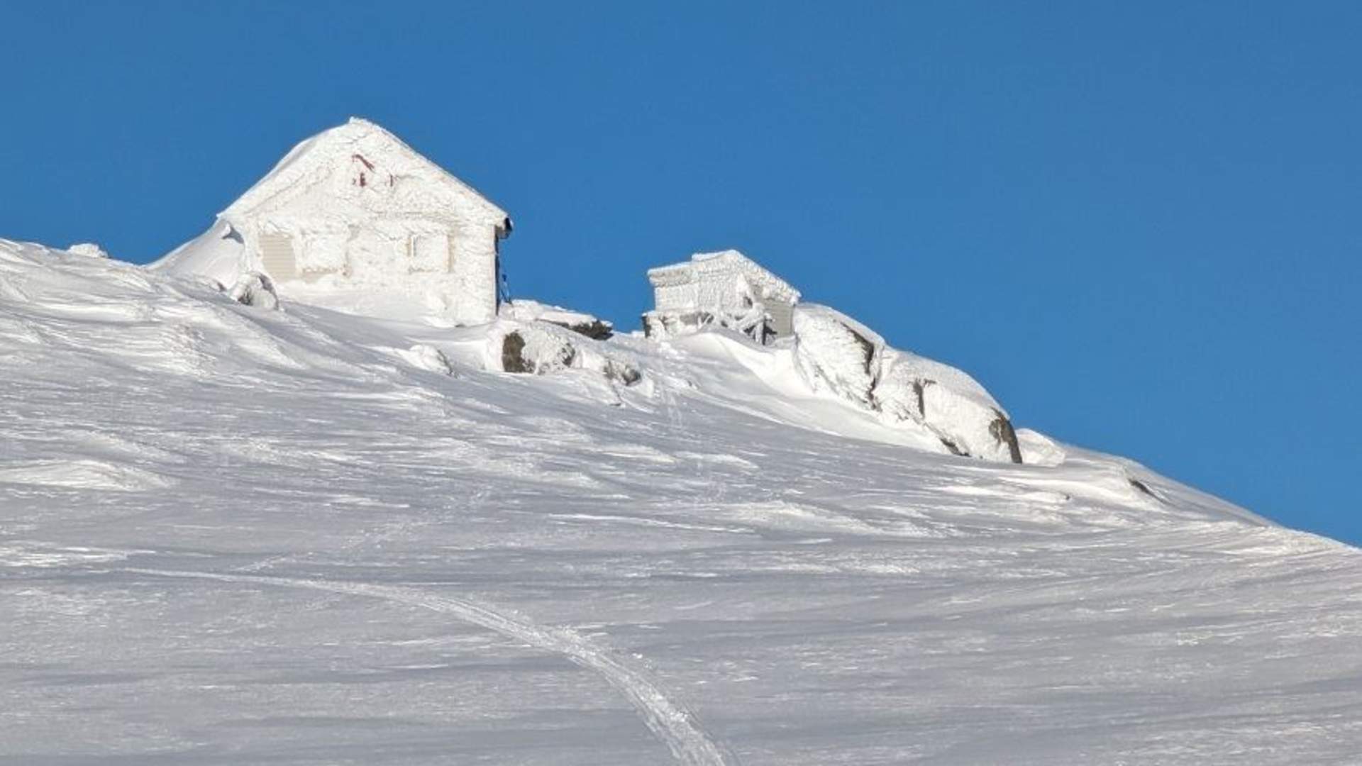 Ski touring Folgefonna &#8211; Norway’s third-largest glacier, with Hardanger Fjellguide