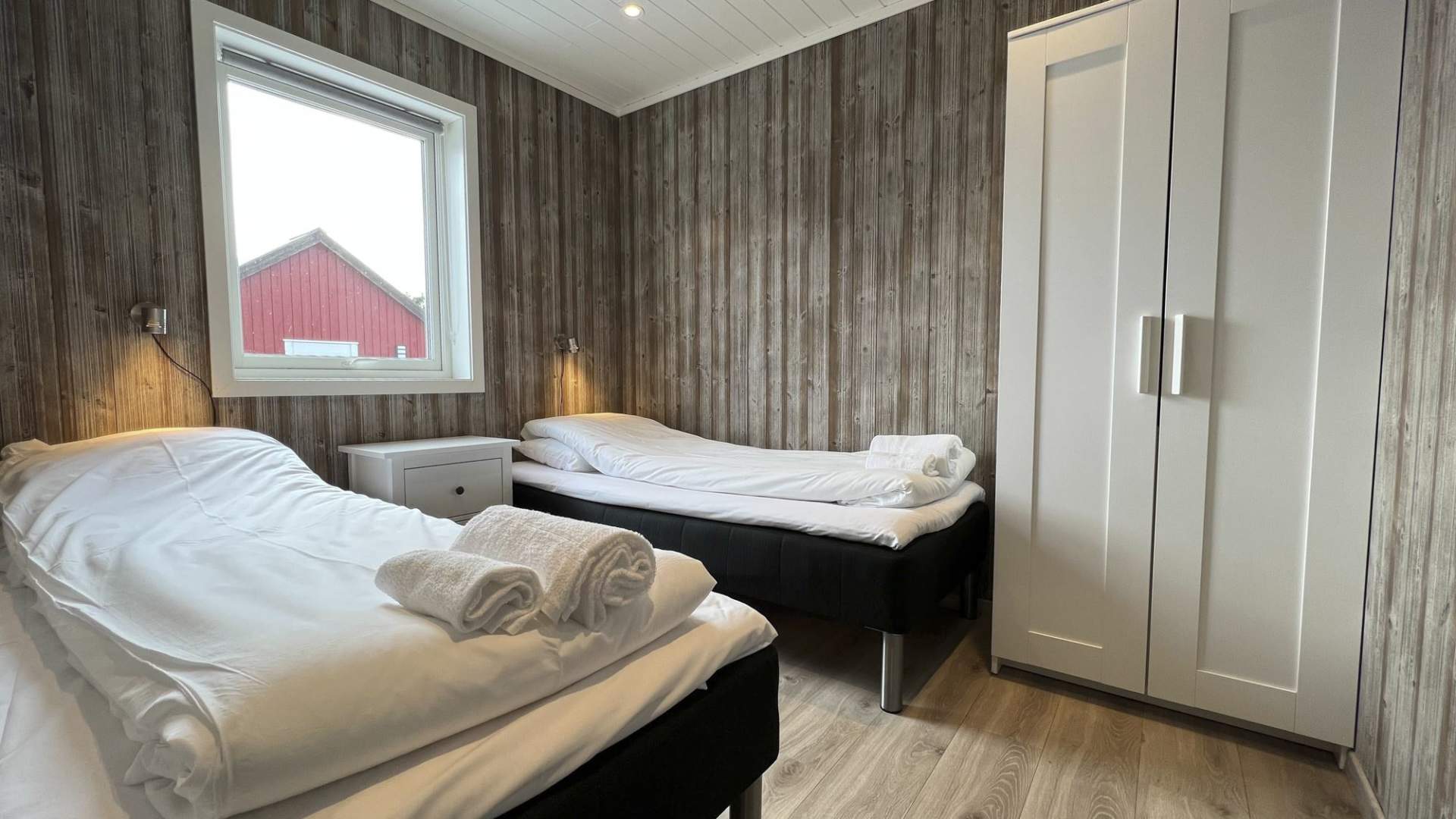 Norwegian Aquaculture Centre - Rorbu cabins by the sea