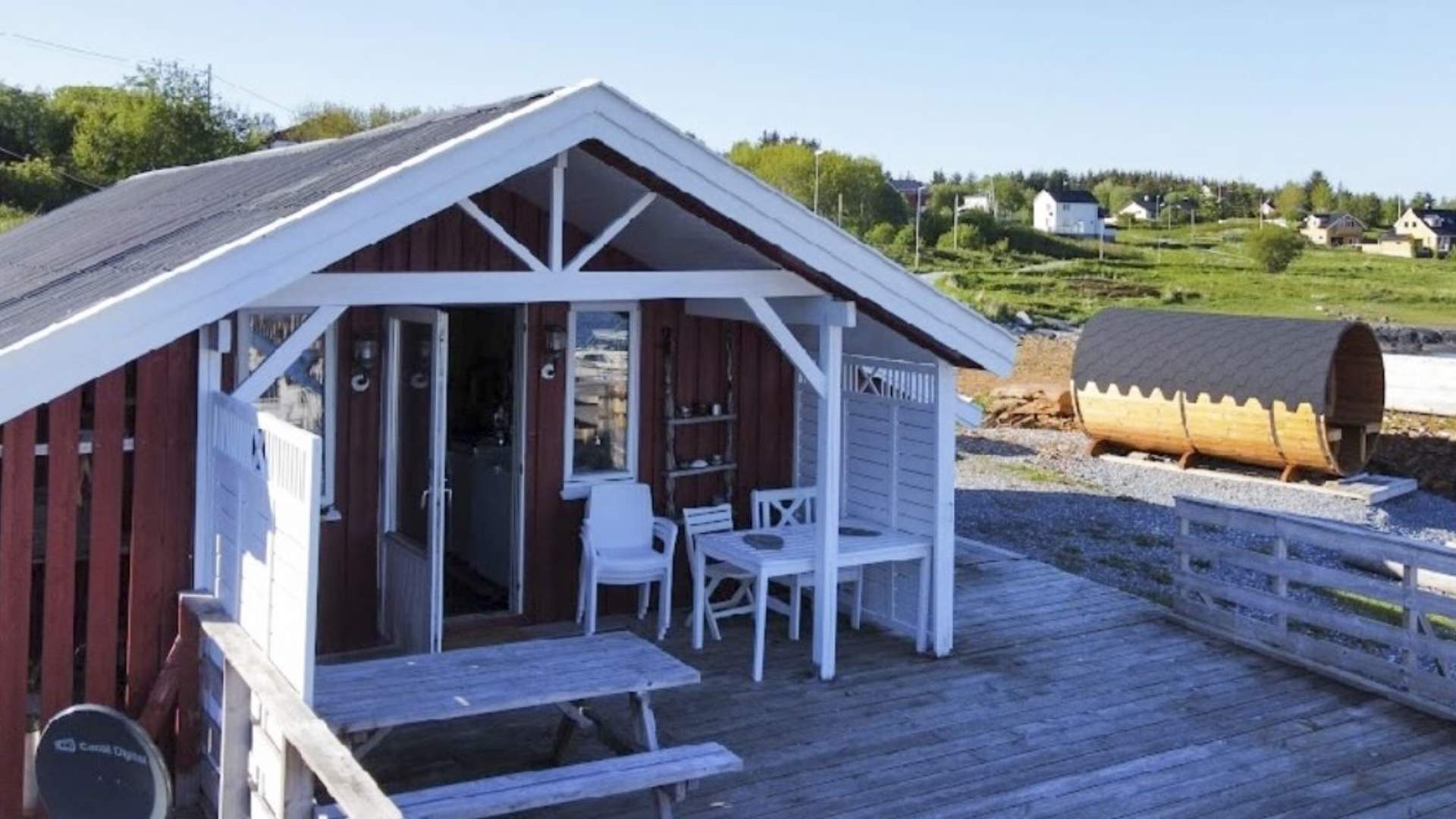 Seaside stays on Dønna