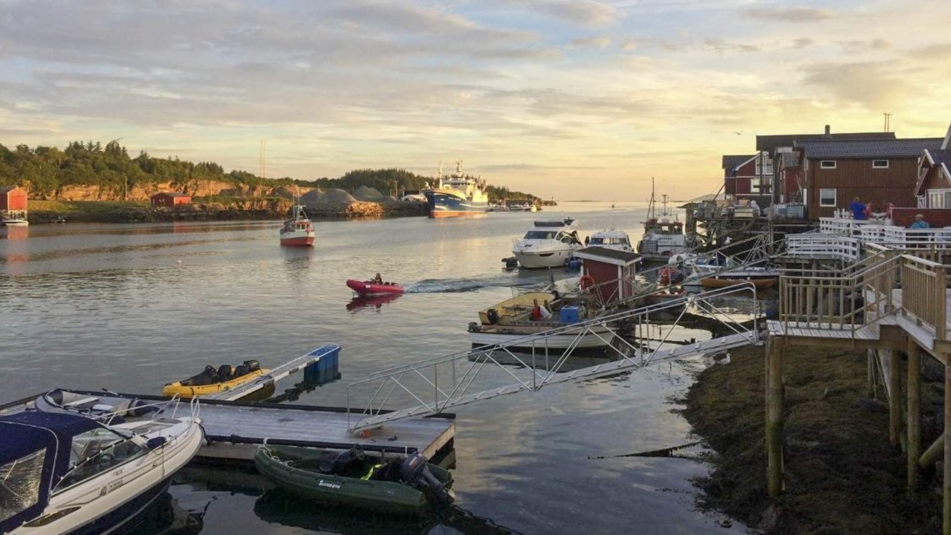 Seaside stays on Dønna