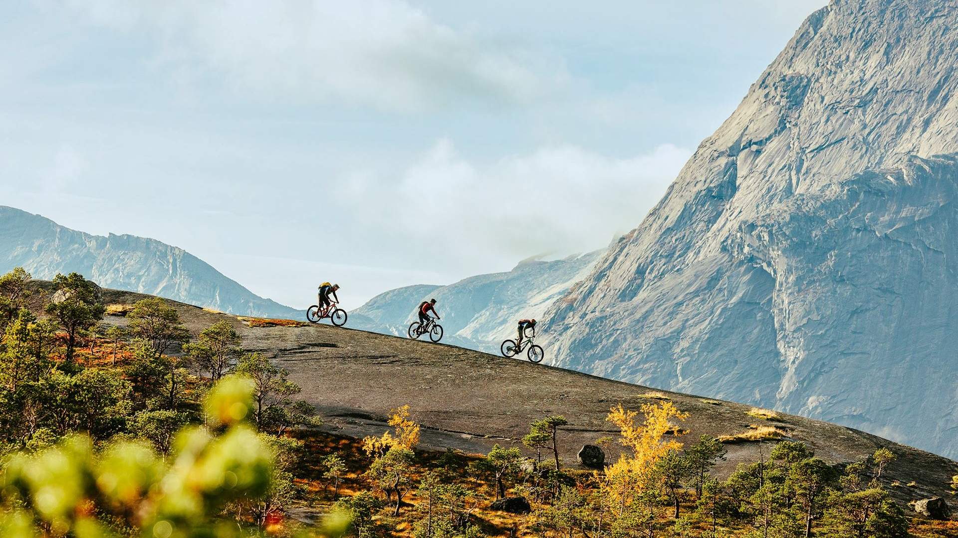 Spectacular Granite Slab Biking at Reinnesfjellet in Skjomen