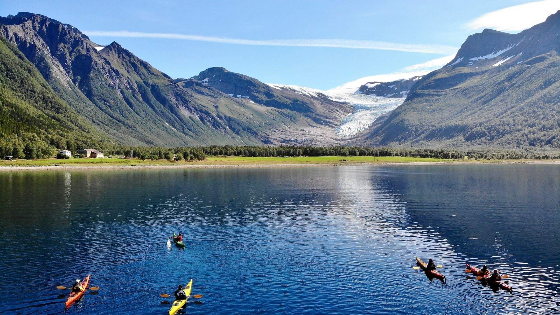Engabreen glacier in Meløy – Svartisen on the Helgeland Coast