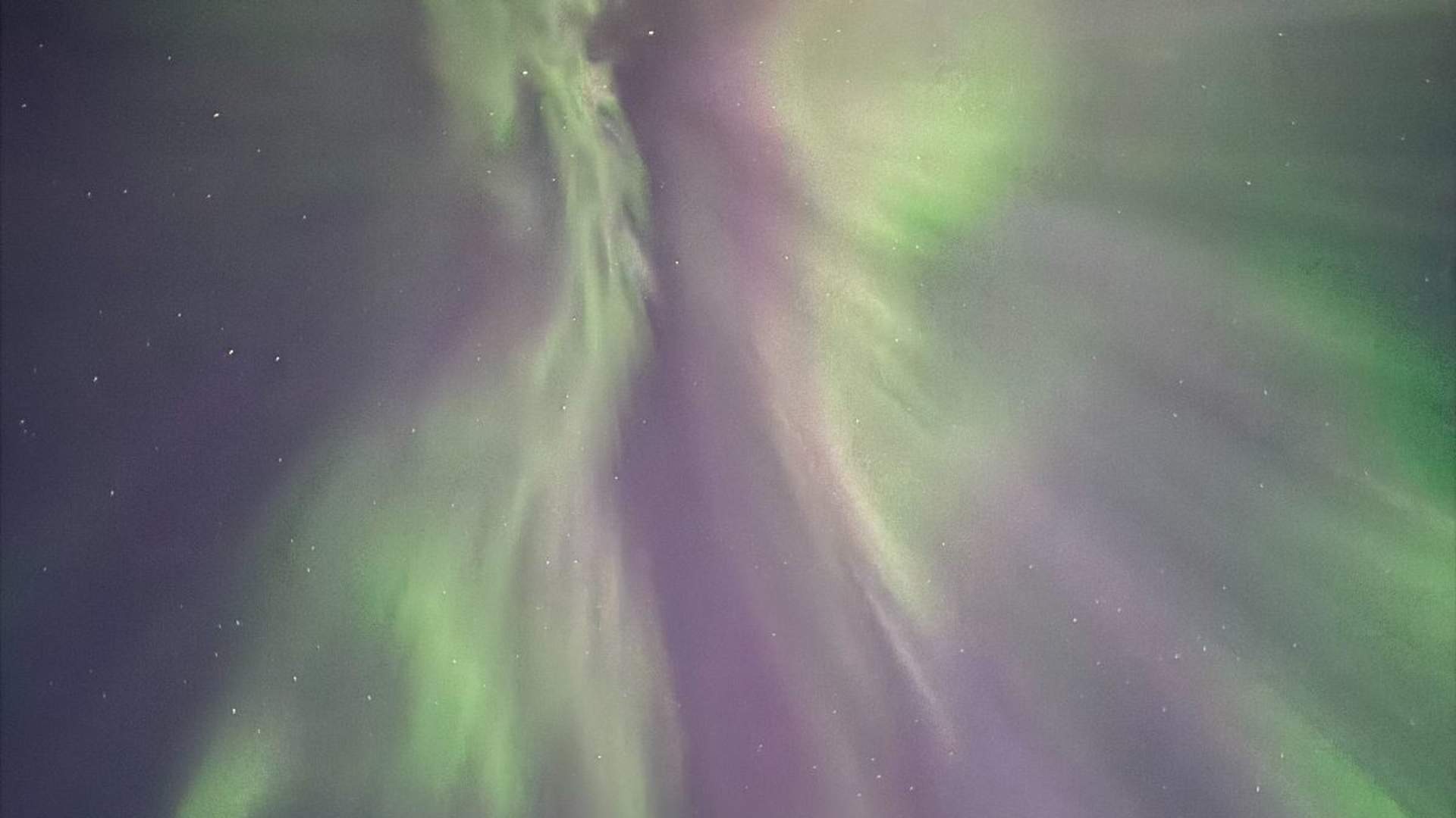 Northern lights and stargazing with minivan