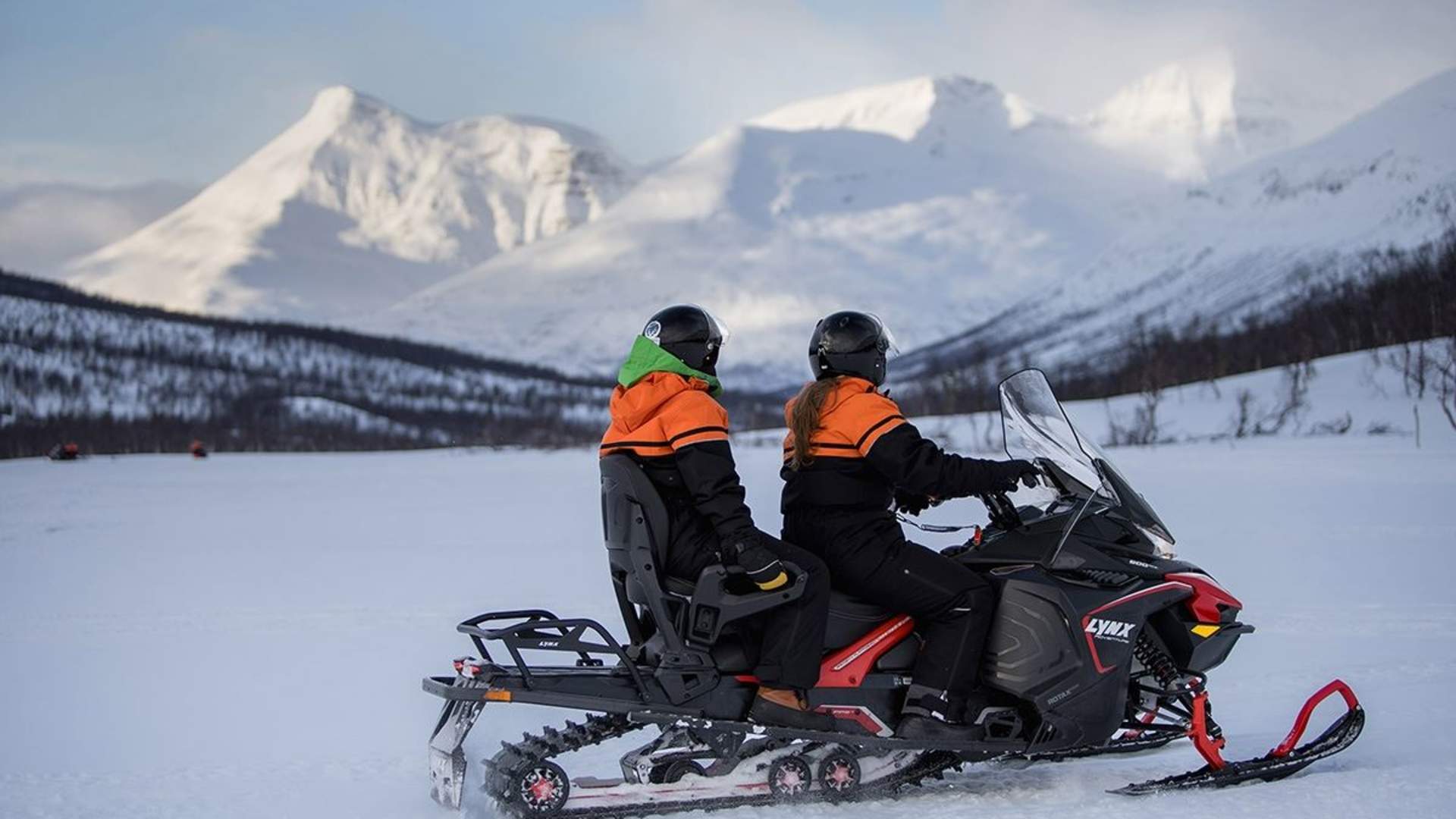 Snowmobiling & Tromsø Ice Domes Snow Park - Excluding Transport