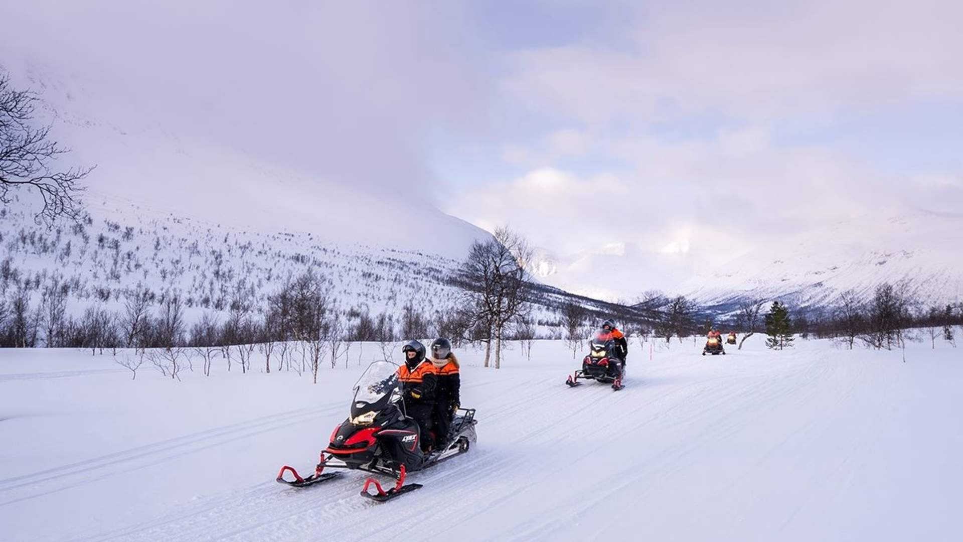 Snowmobiling & Tromsø Ice Domes Snow Park - Excluding Transport