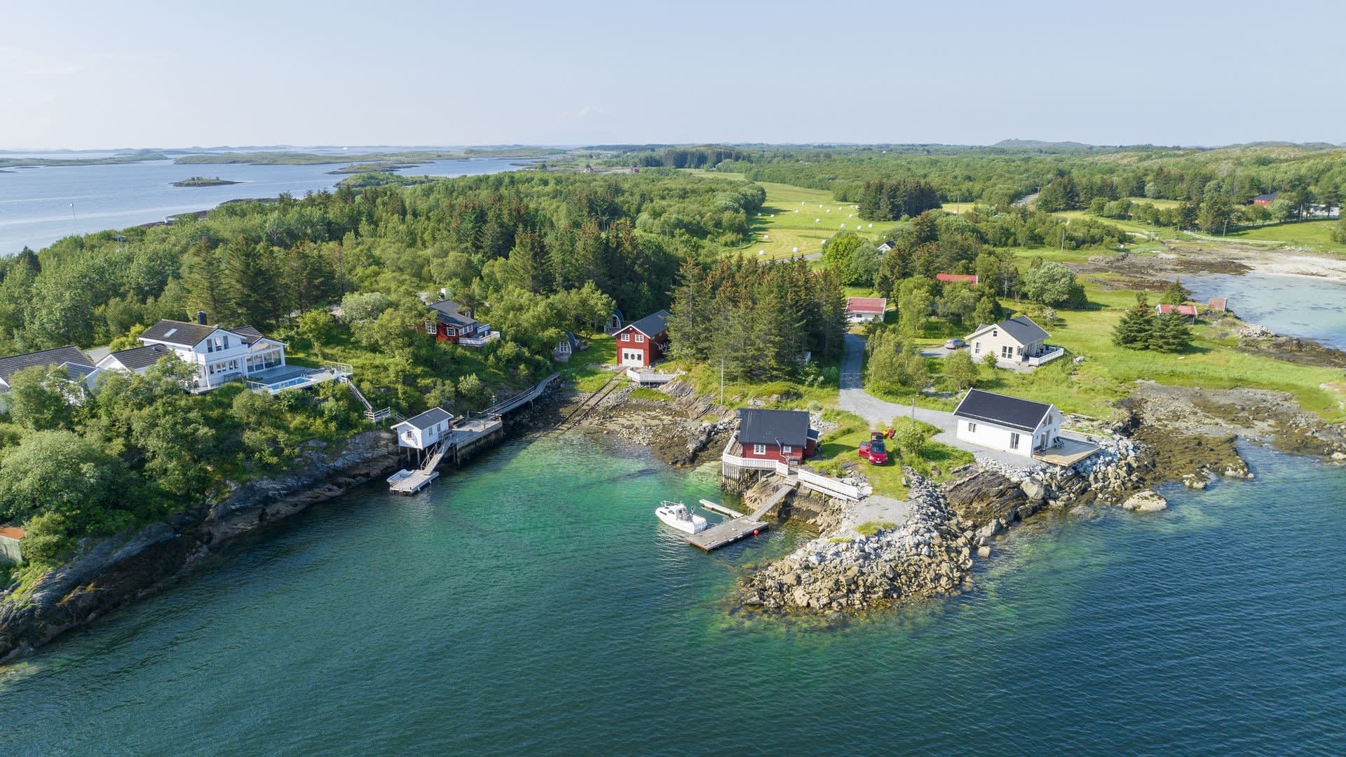 Elfis Sjøstuer &#8211; idyllisk overnatting i rorbuer