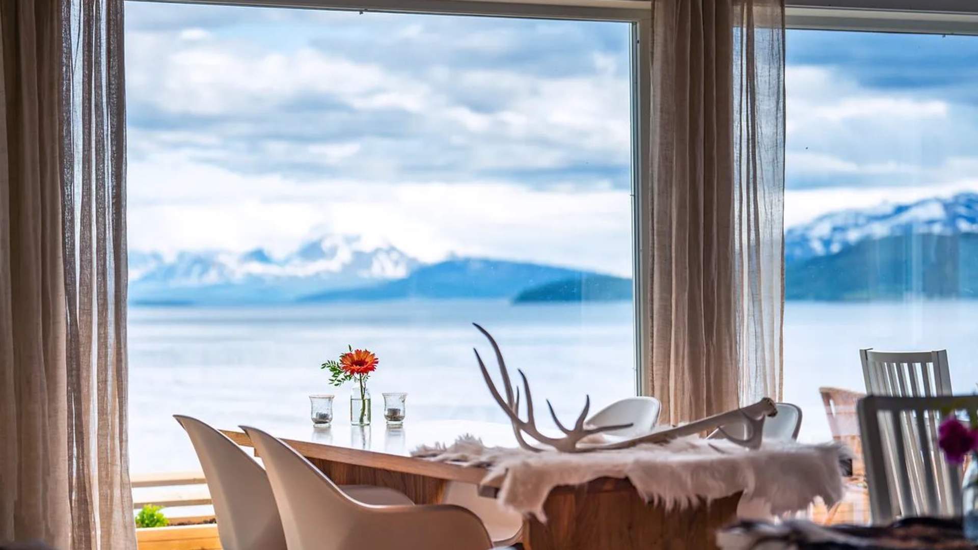 Farmers dinner - Homemade food and viking sheep