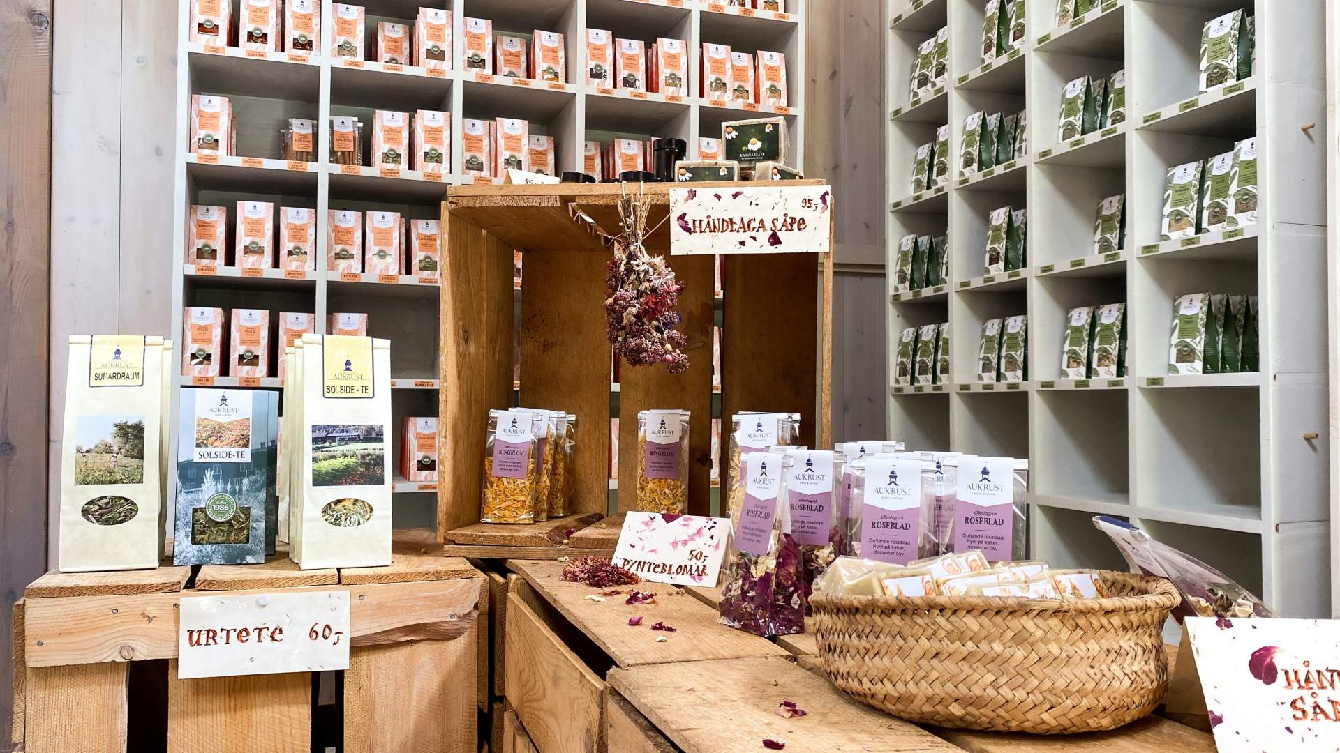 Aukrust gard og urteri