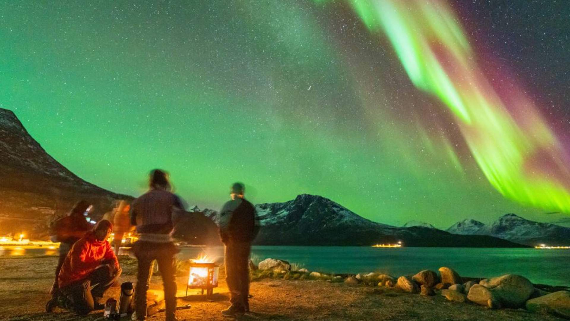 Nordlysjakt med lokale og samiske historier