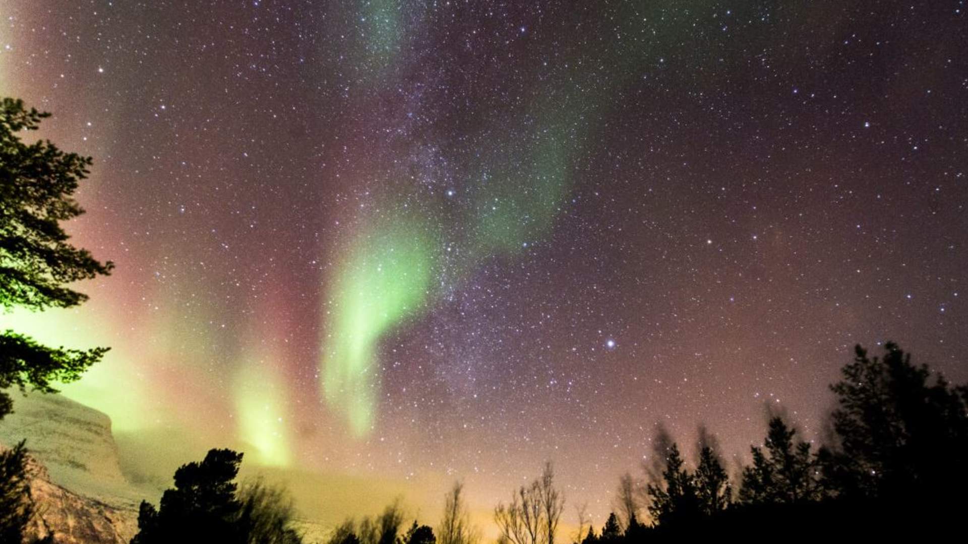Nordlysjakt med lokale og samiske historier