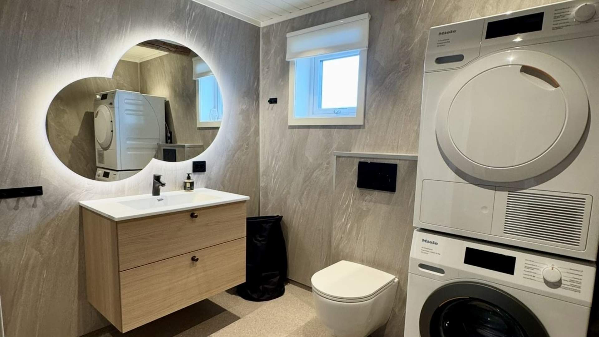 Træna Lodge – waterfront accommodation on the Helgeland coast