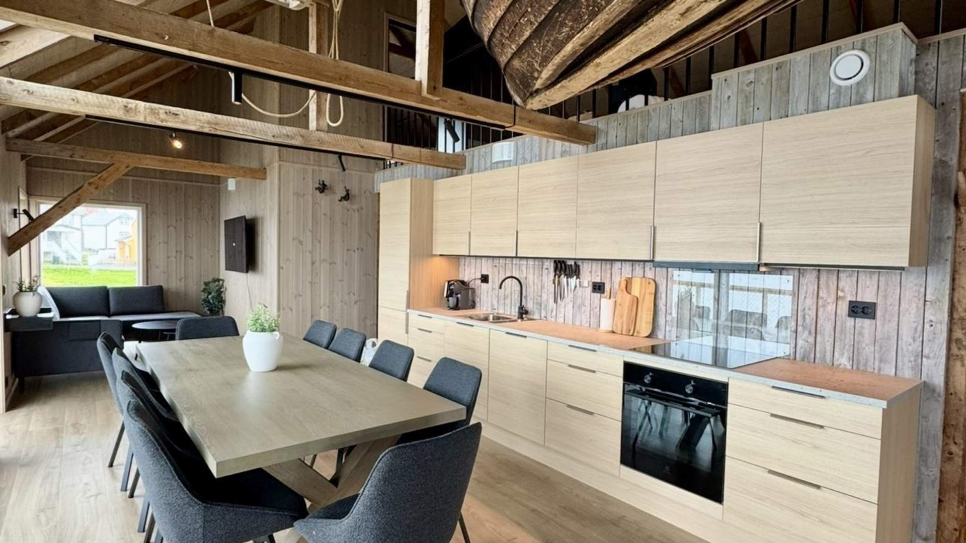 Træna Lodge – waterfront accommodation on the Helgeland coast