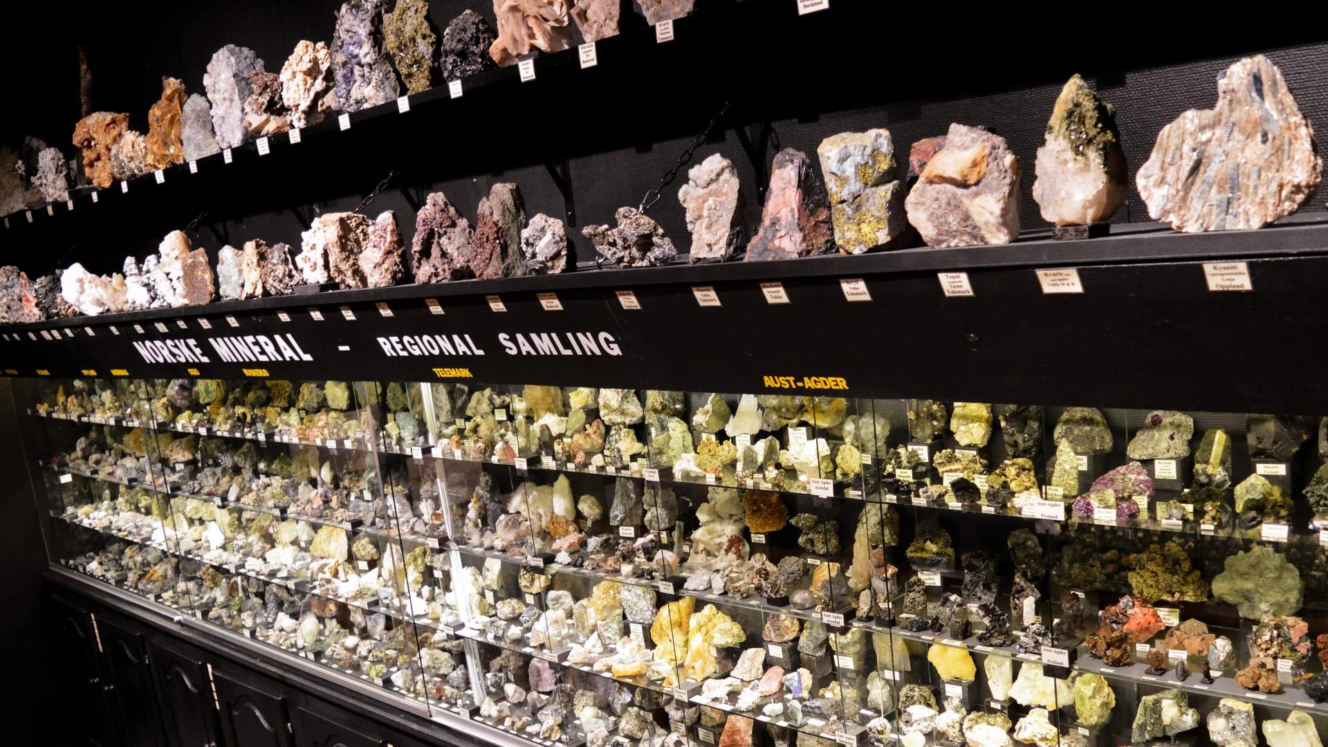 Fossheim steinsenter