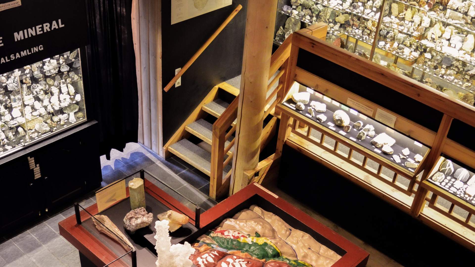 Fossheim steinsenter