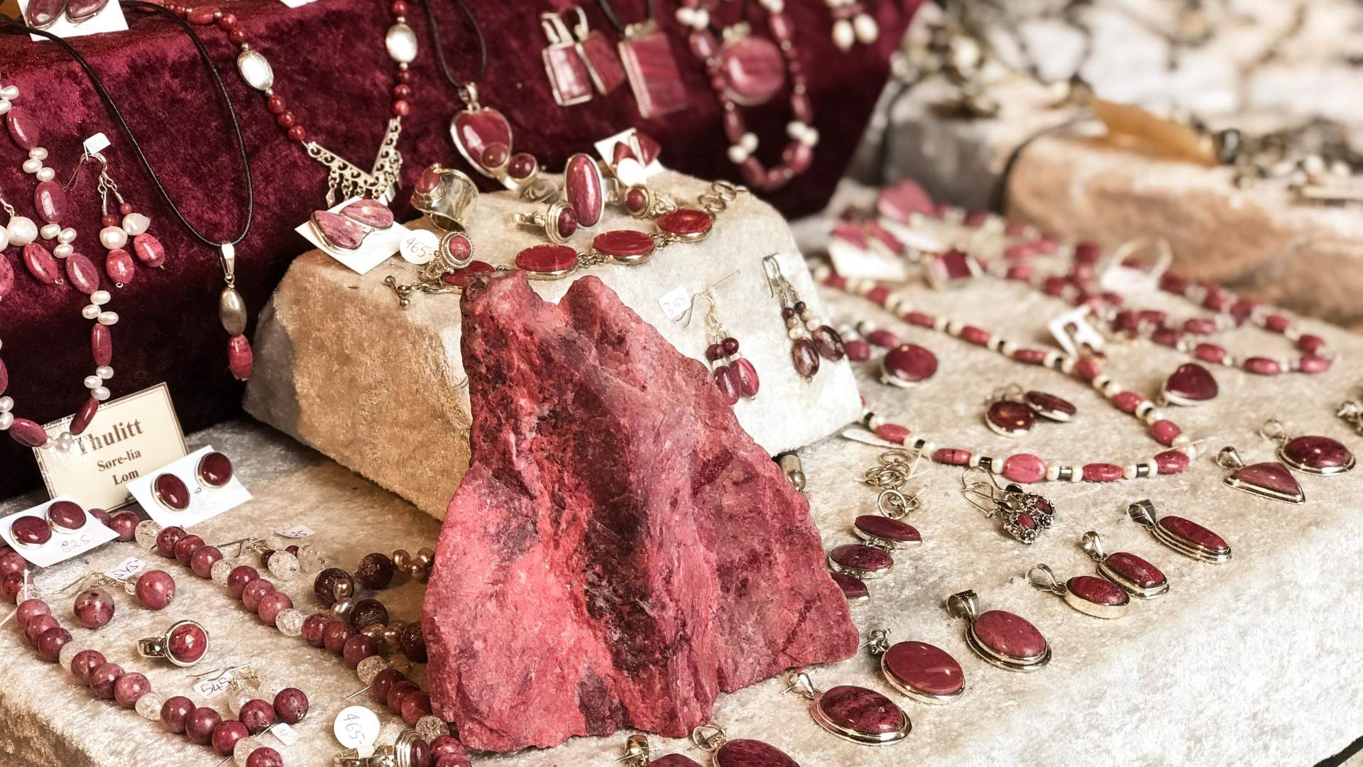 Fossheim steinsenter