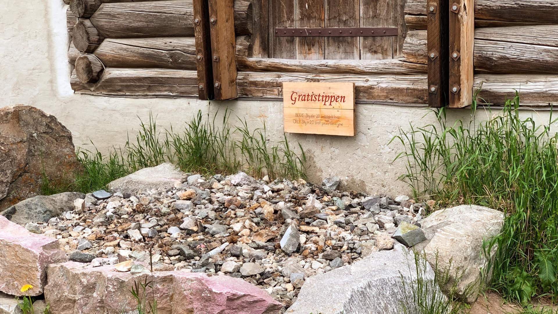 Fossheim steinsenter