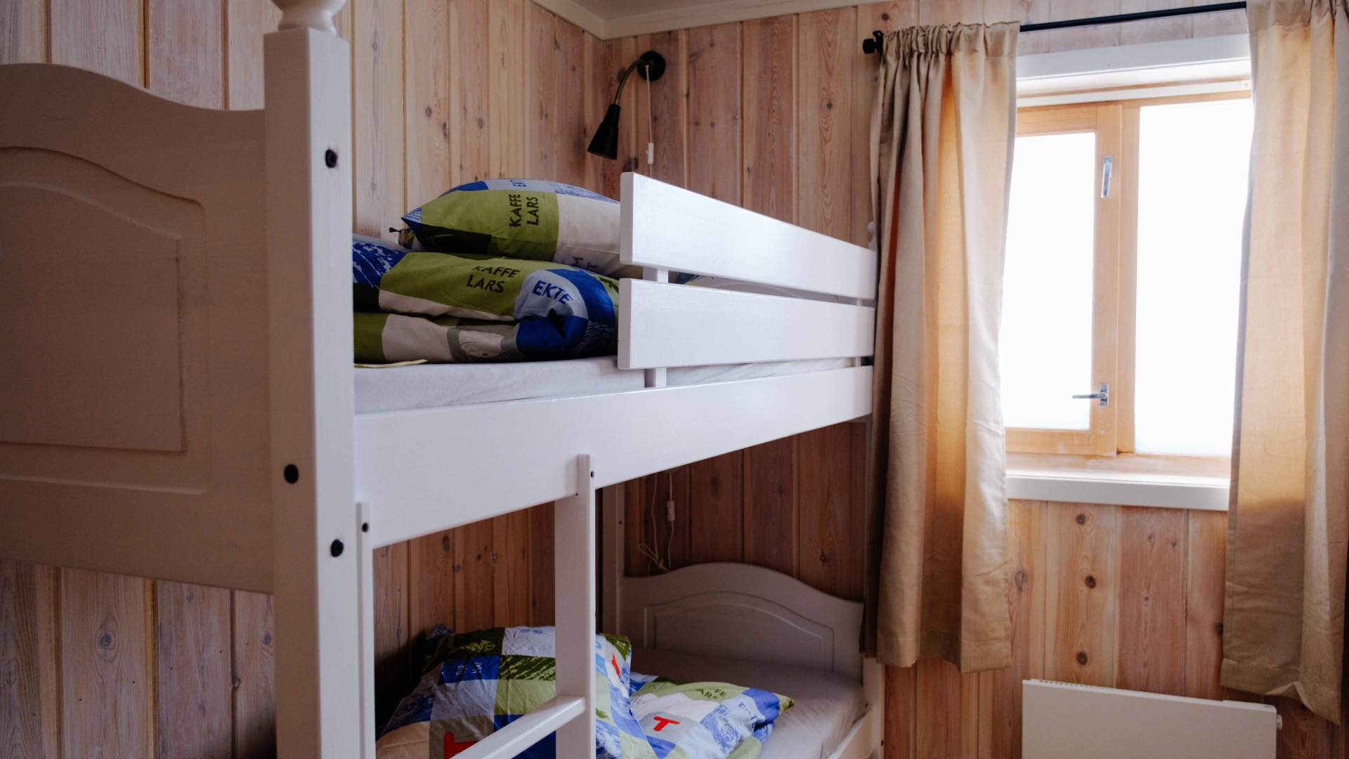 Leirvassbu turisthytte