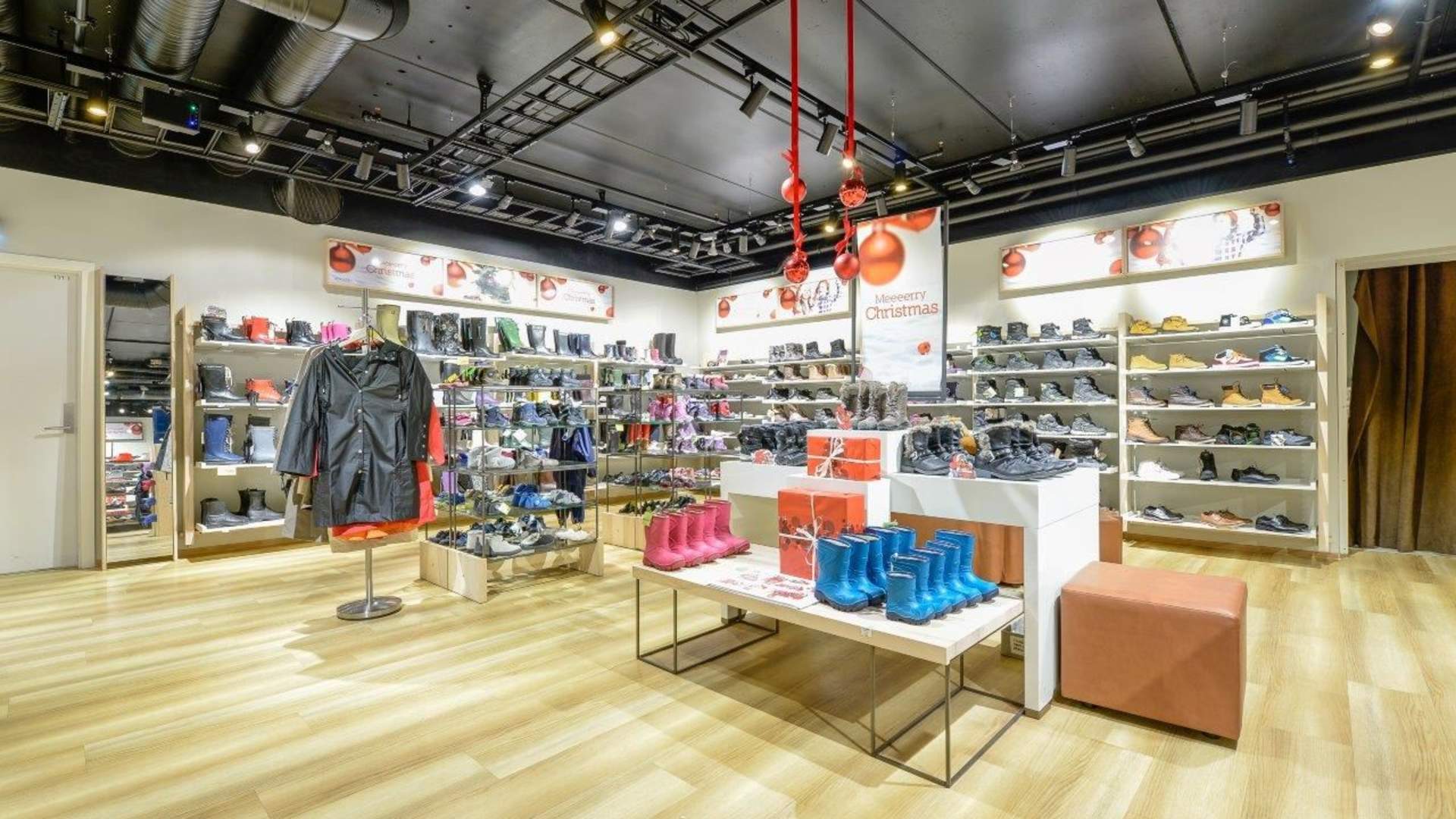 Tromsø Skotøymagasin AS Skoringen