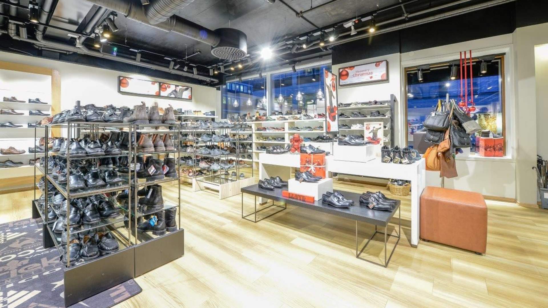 Tromsø Skotøymagasin AS Skoringen