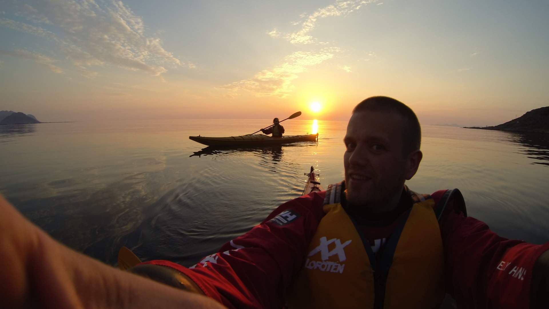 Evening kayaking from Svolvær