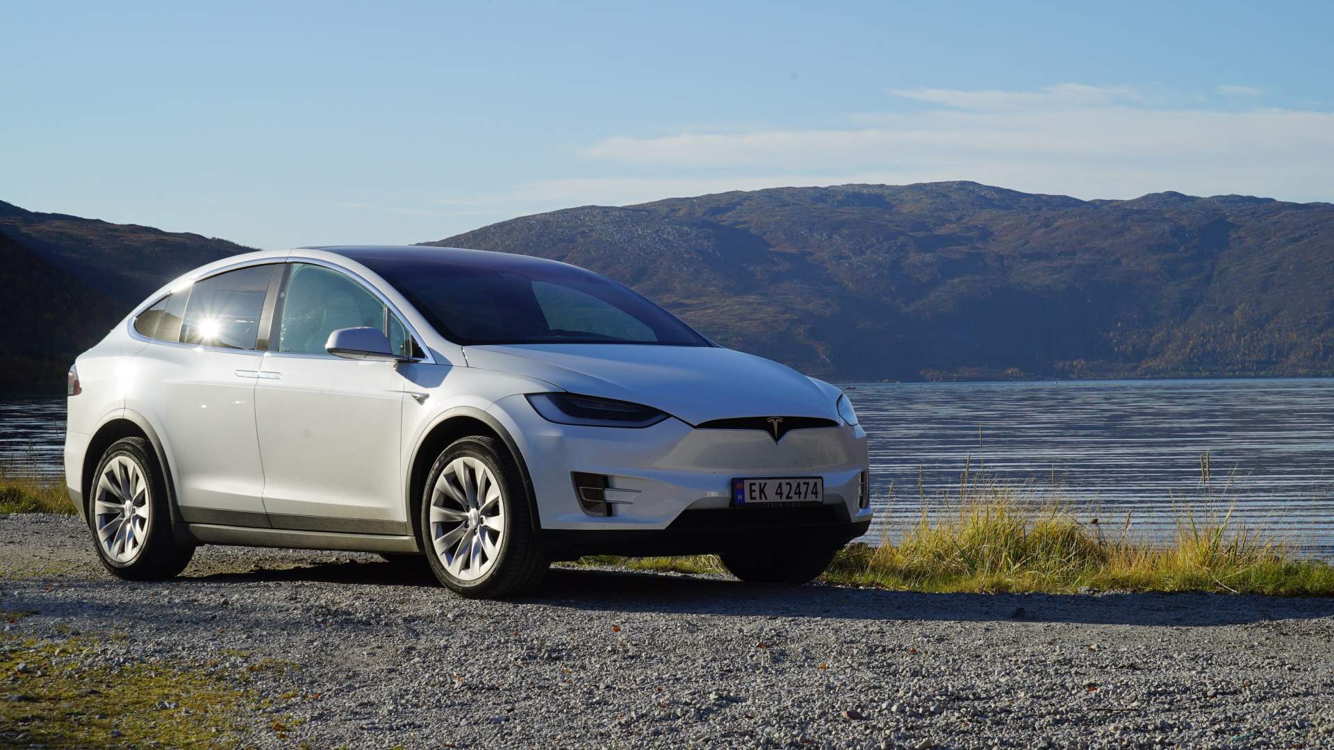 City Sightseing fra Tromsø med vår eco-vennlige Tesla Model X