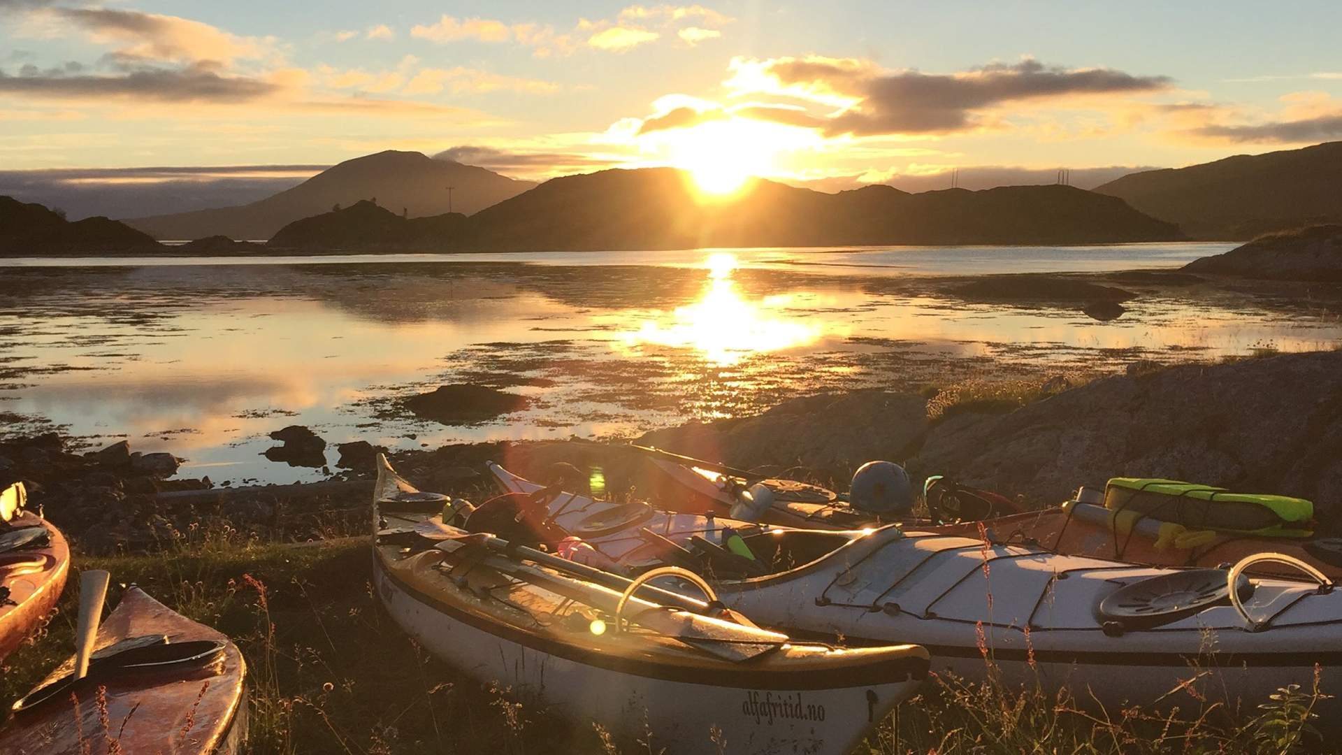 Two days Arctic Camp with kayaking