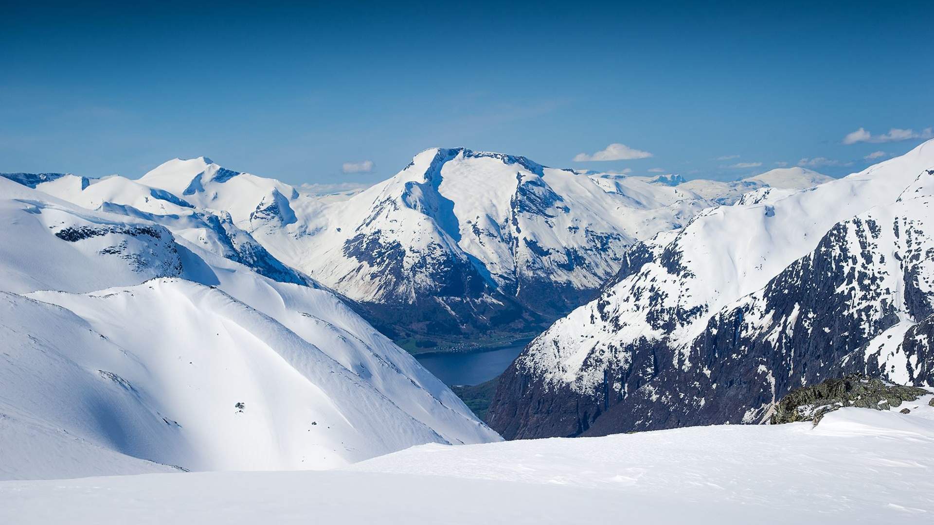 Stryn summer ski