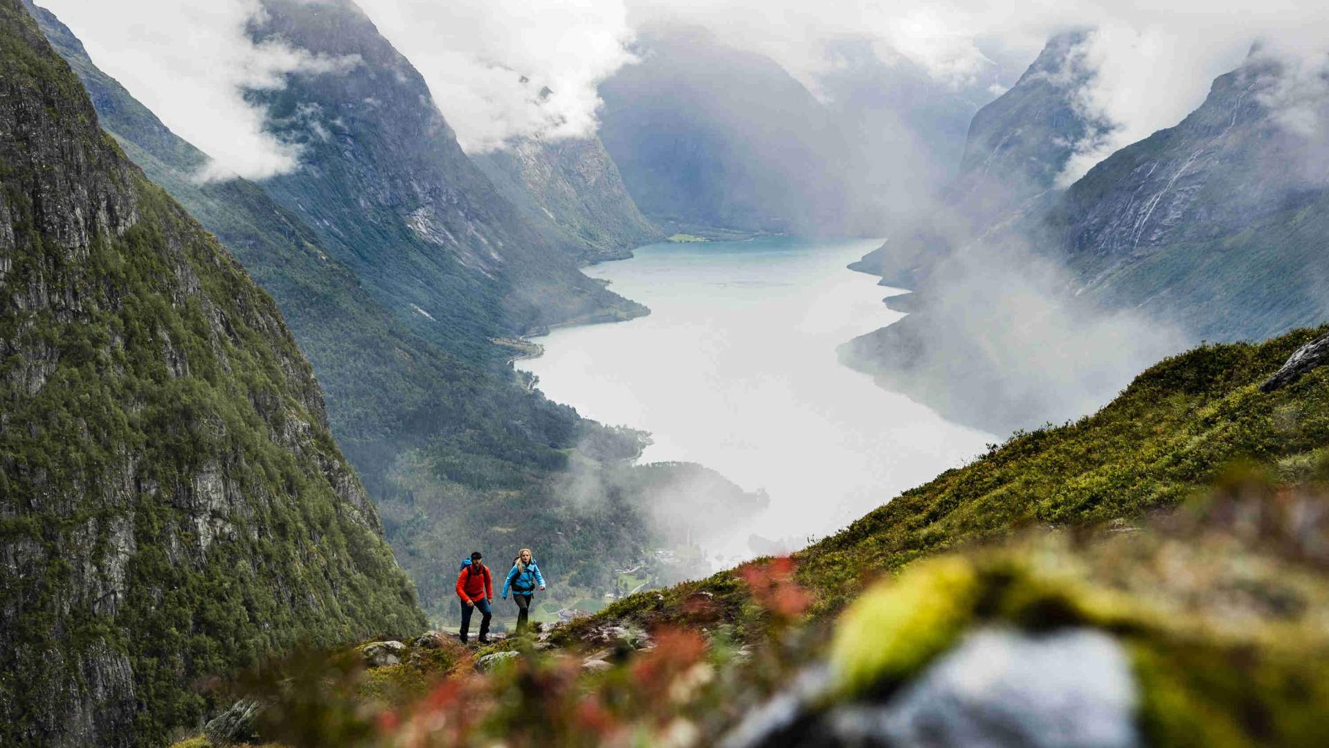 Vandrestiar på Hoven (1011 m.) | Loen Skylift