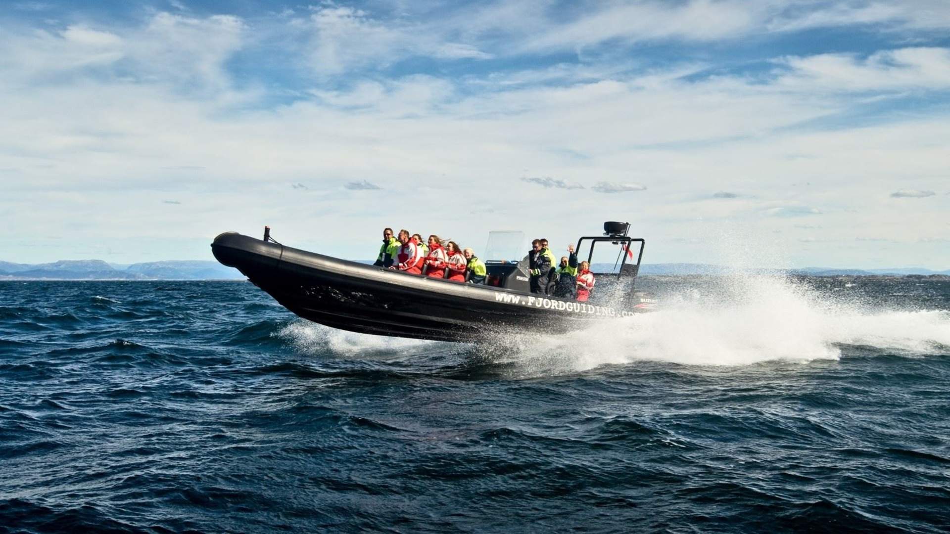 Fjordguiding | RIBsafari Selje
