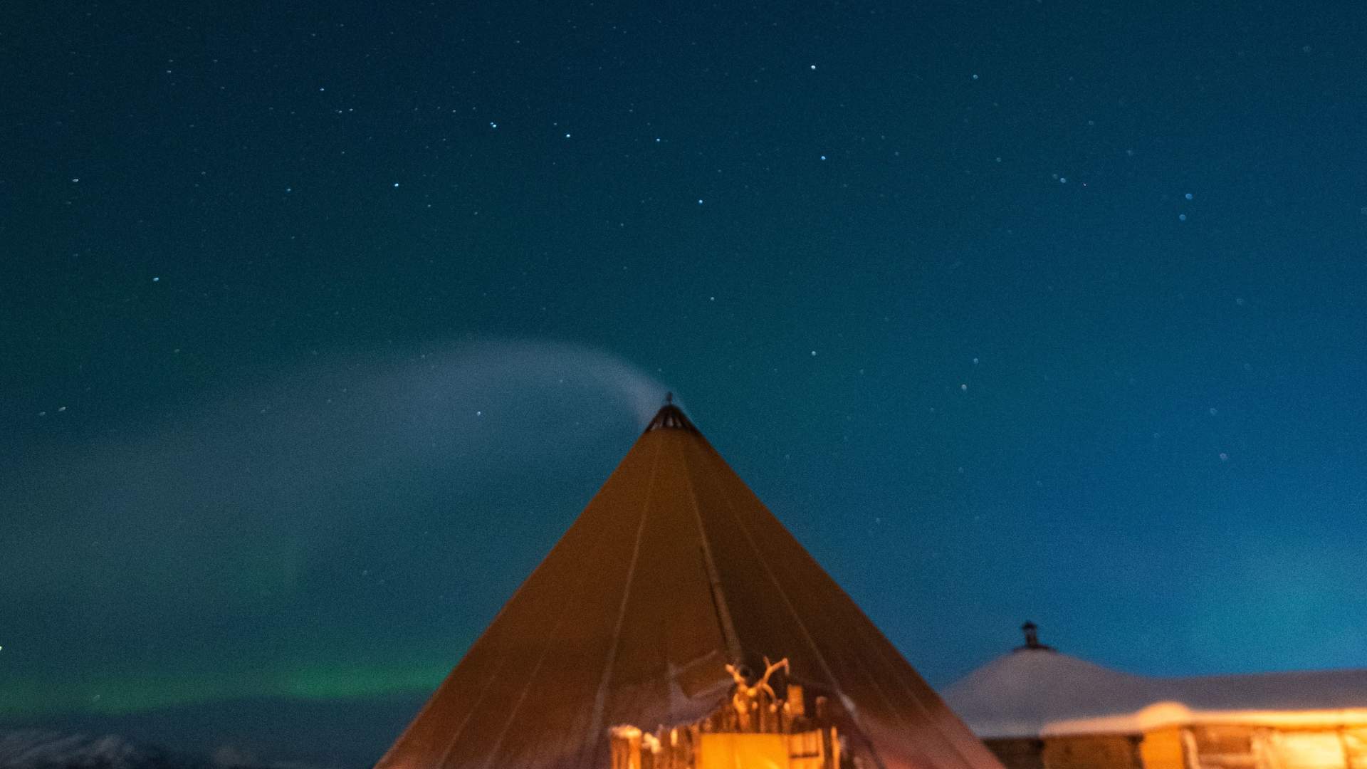Reinsledetur, Reinsdyrcamp Middag med Nordlyssjanser