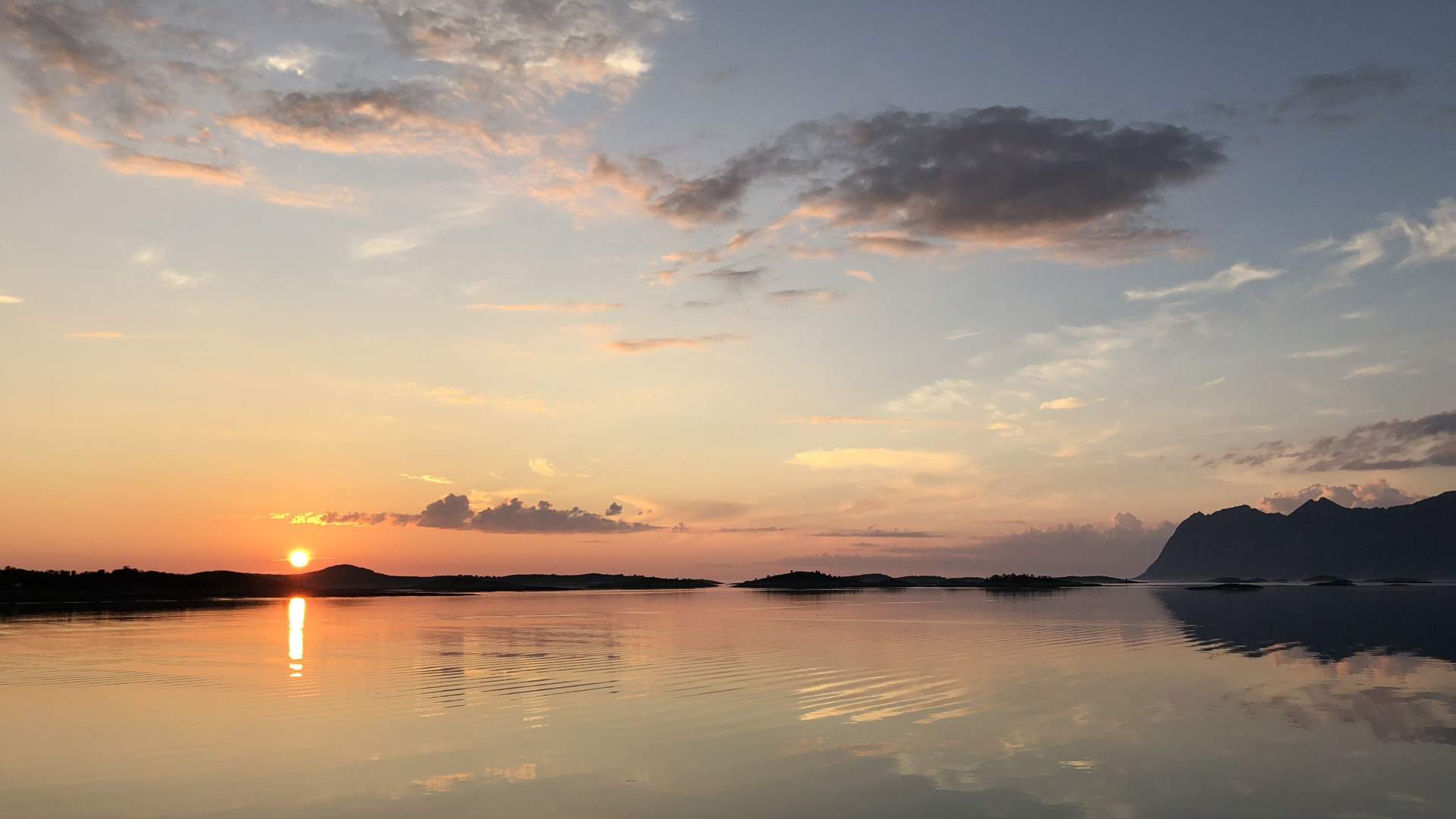 Aurora Deluxe rom Hamn