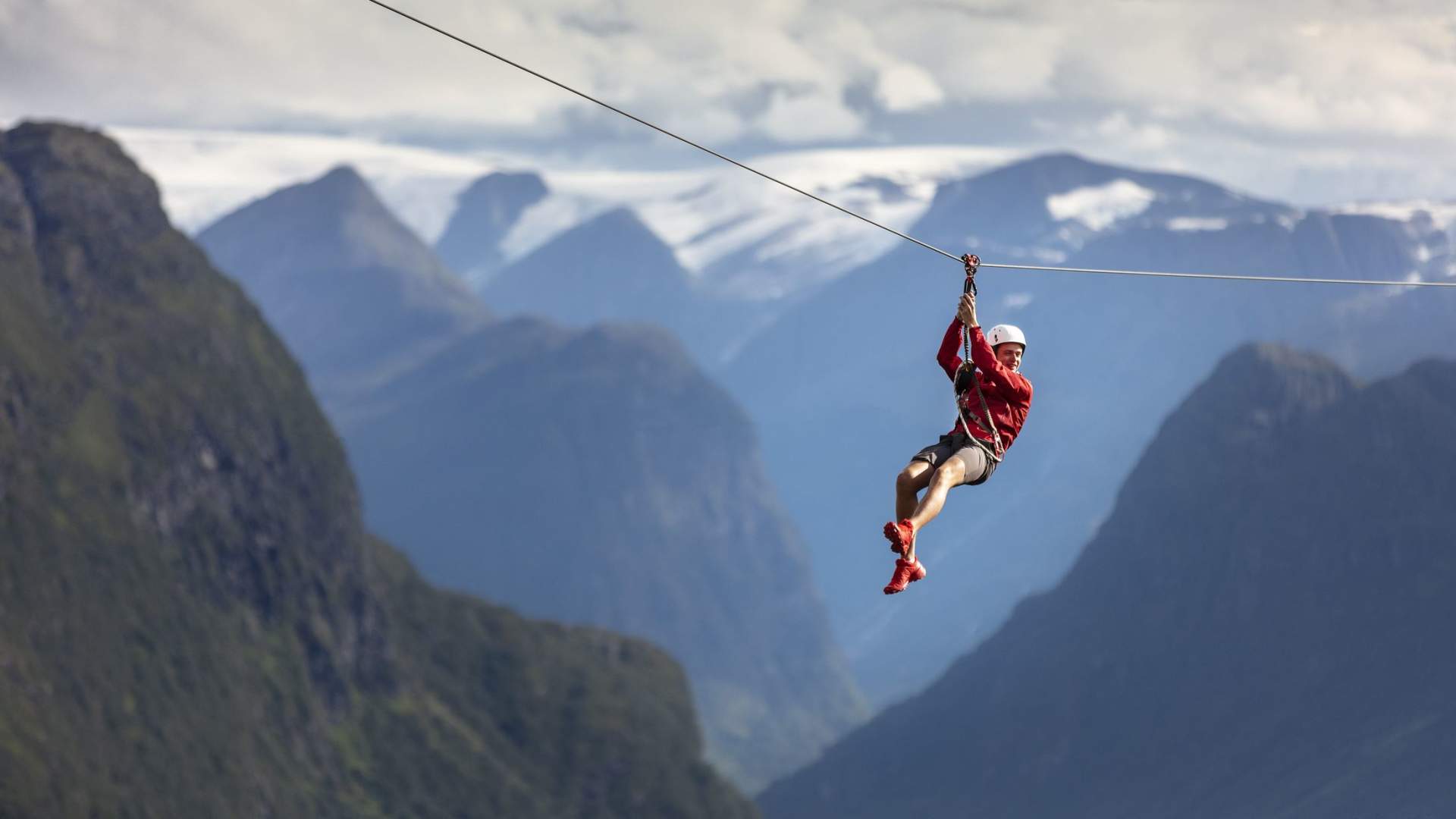 Zipline | Loen Active