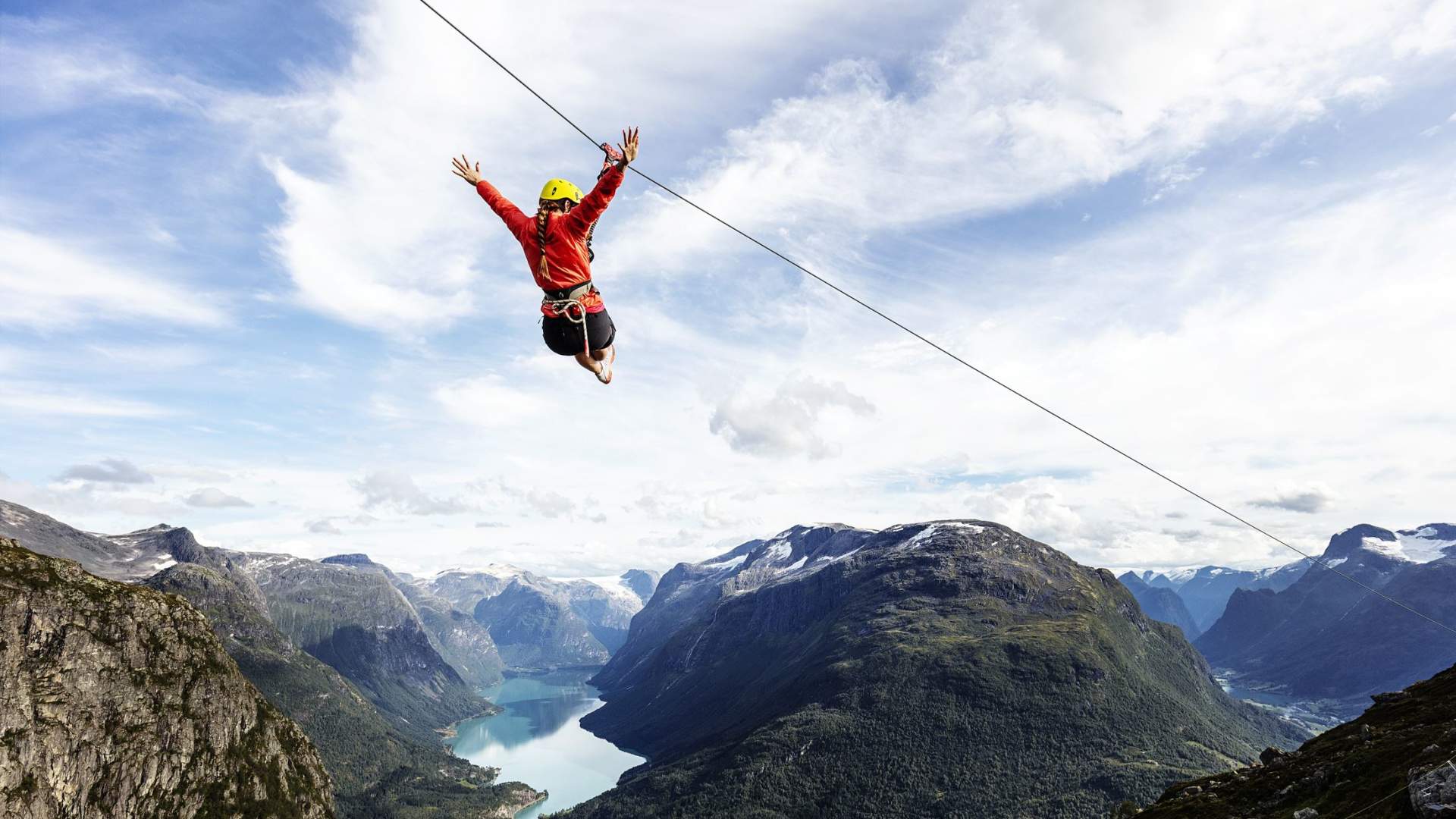 Zipline | Loen Active