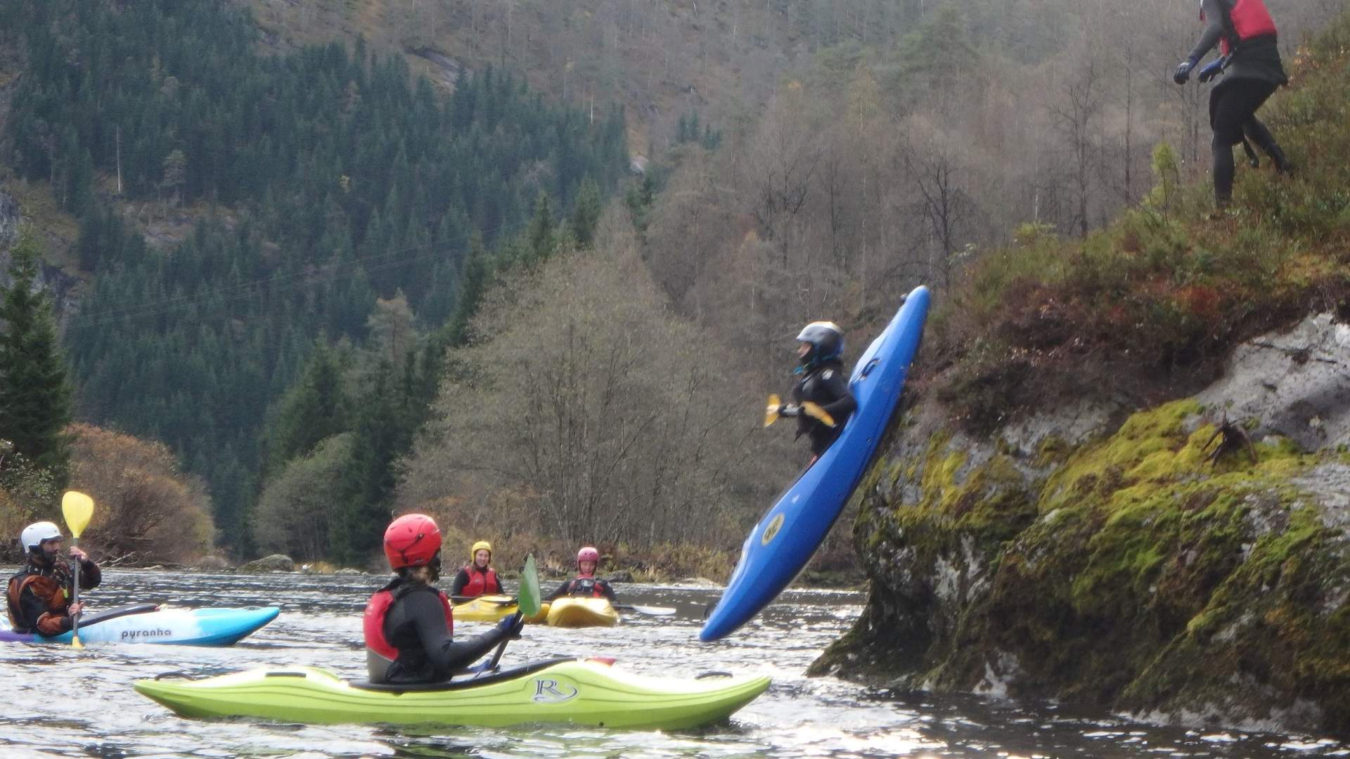 River kayaking course for beginners, 2 days, Voss - Vått og vilt
