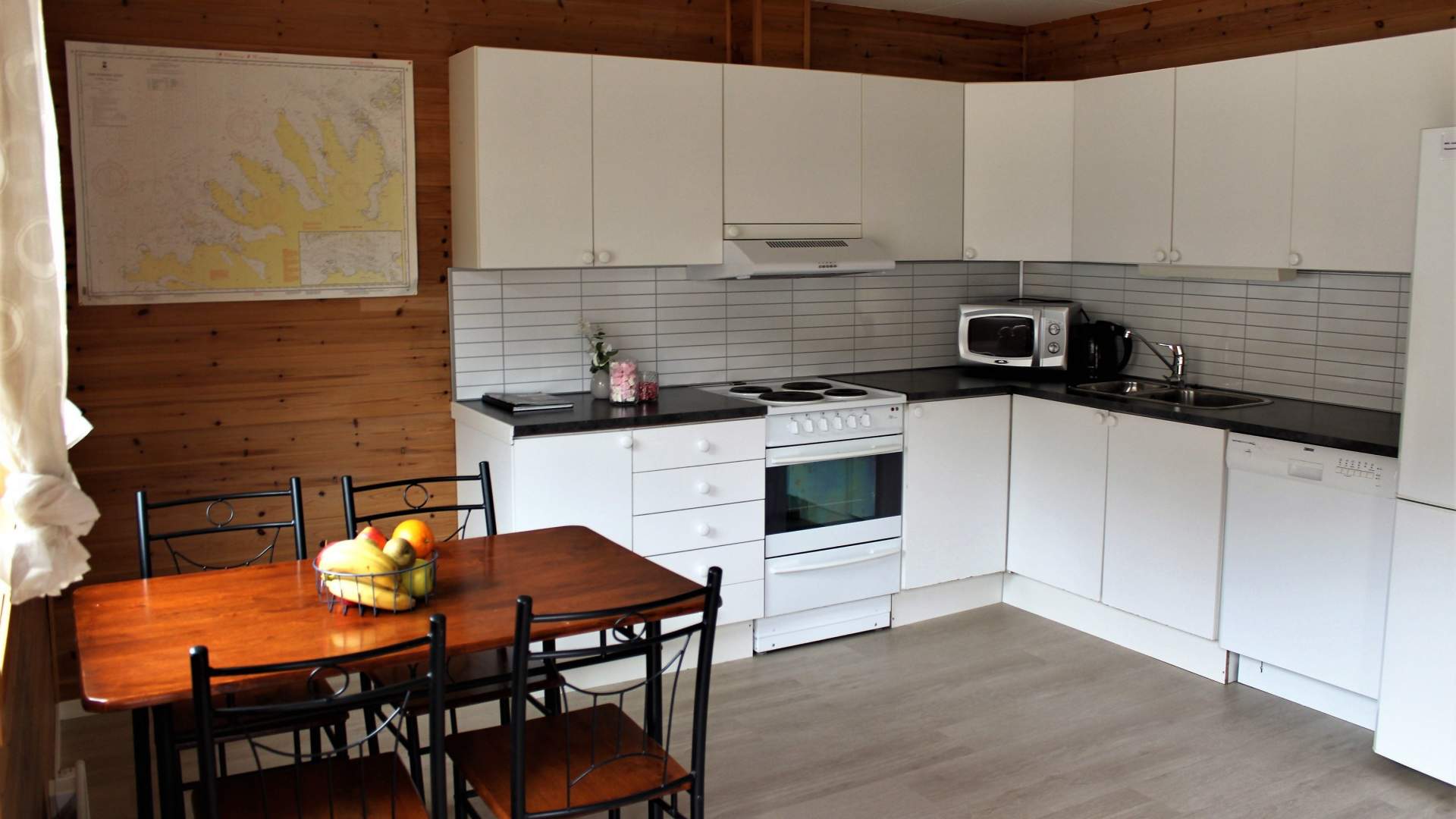 Welcome to Kaikanten and Gryllefjord