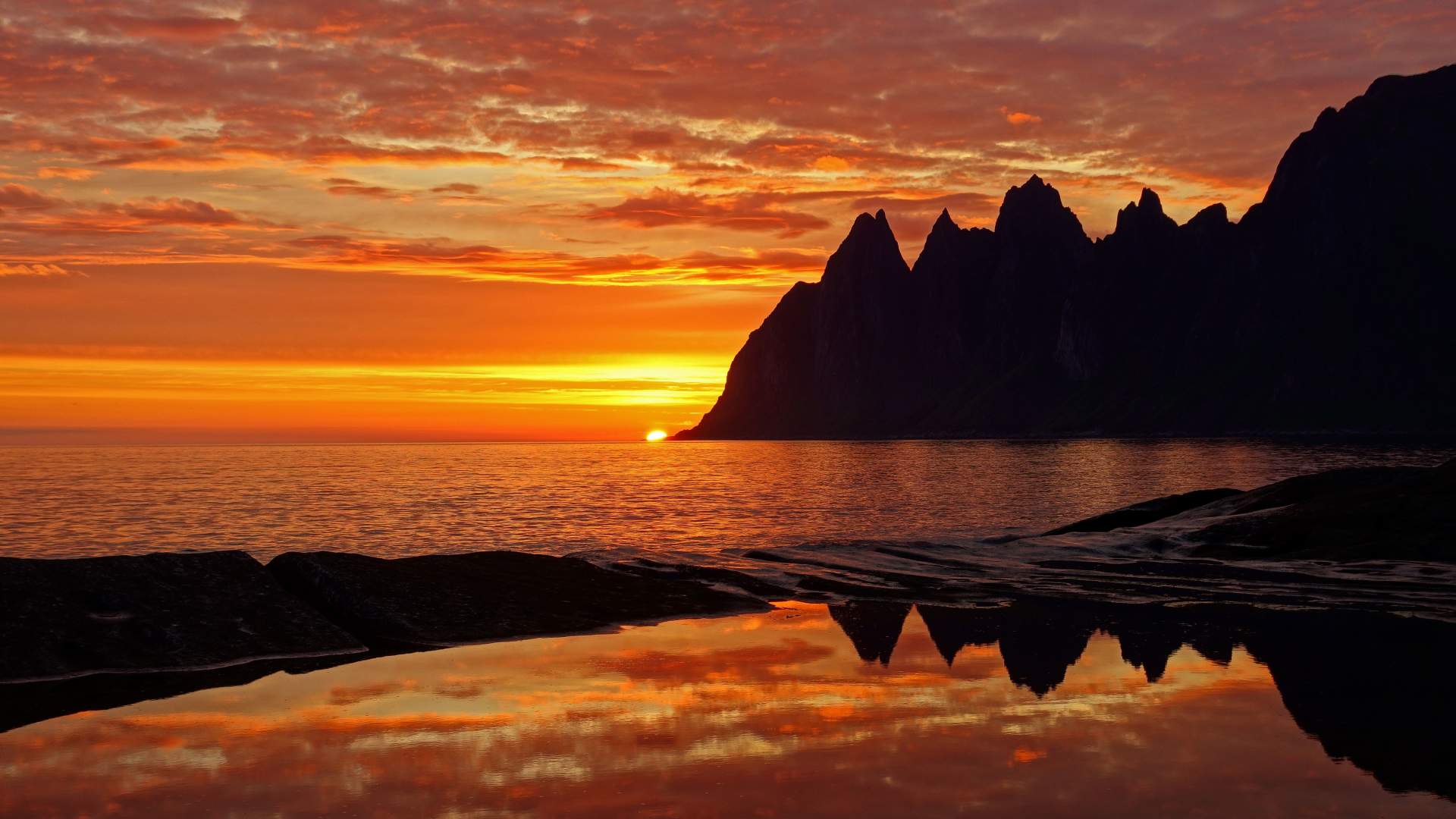 Senja rundt 6 dager med el-sykkel i midnattssol