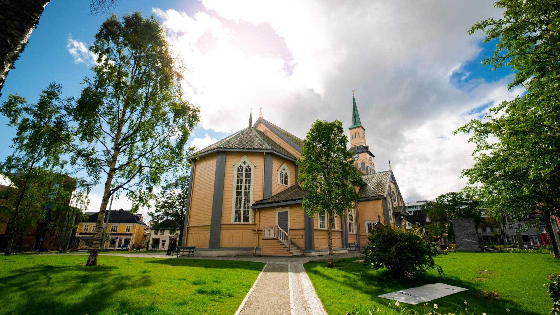 Tromsø City Walk - Small Group Tour