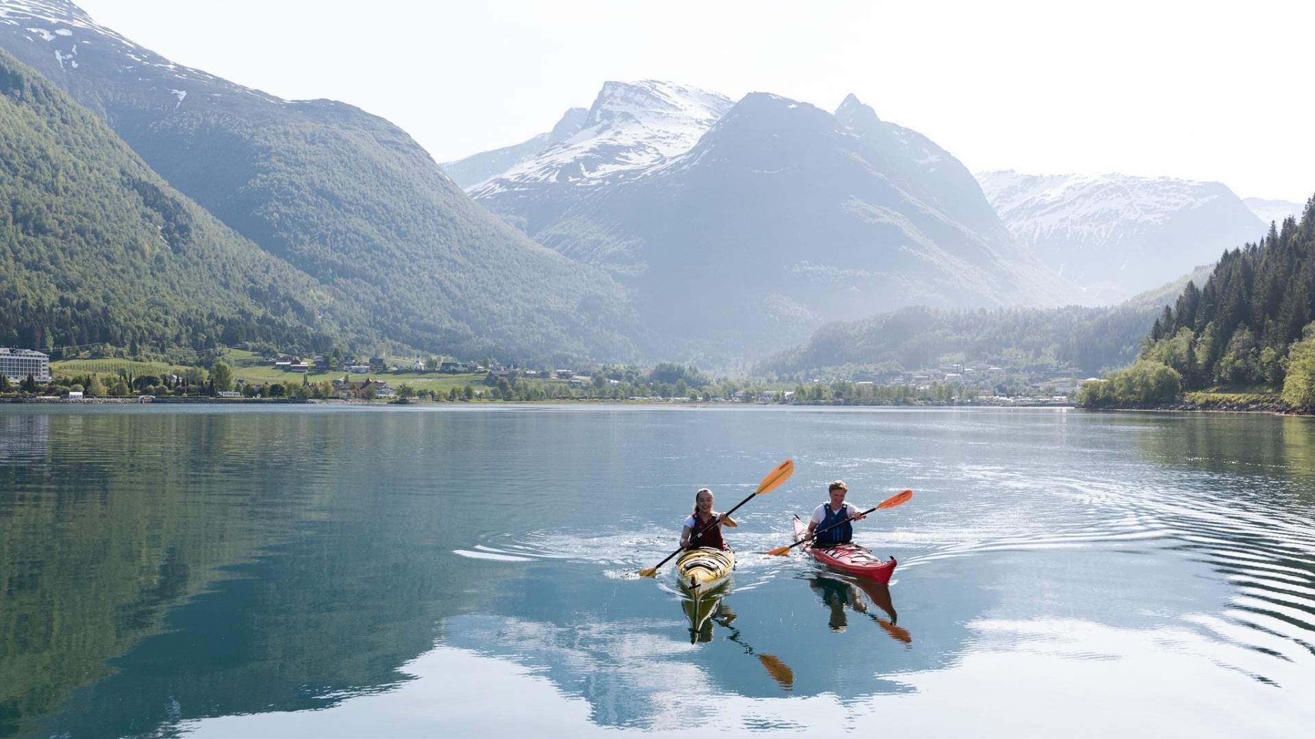 Kayak on the fjord | Loen Active