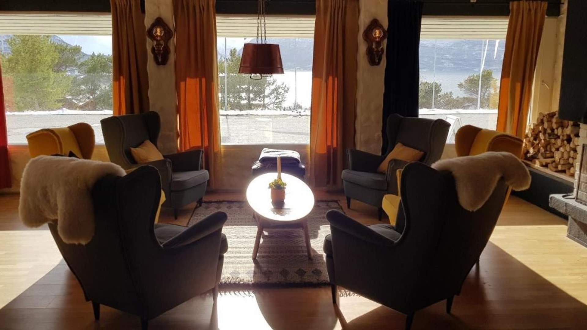 Skibotn hotell - Sarvvis restaurant & opplevelsessenter