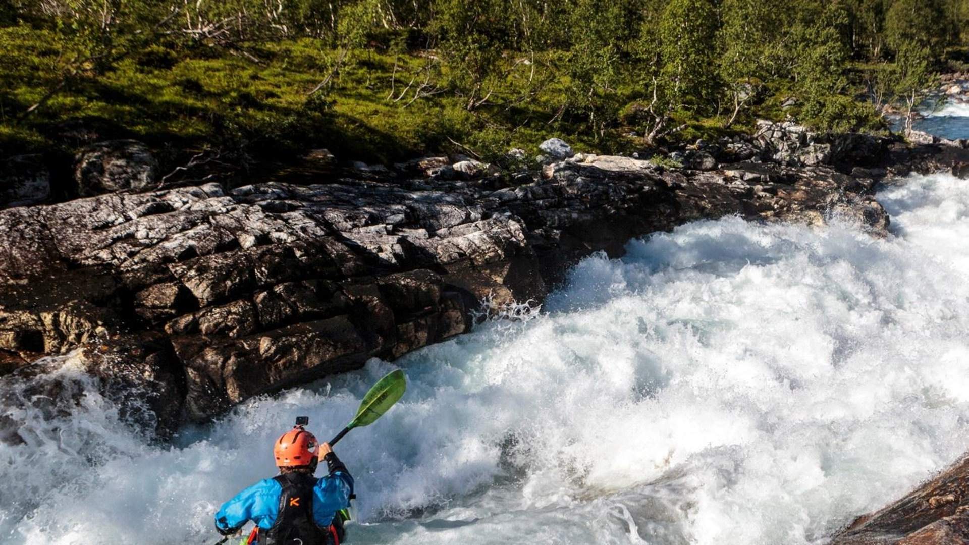 River kayaking with Kayak Voss