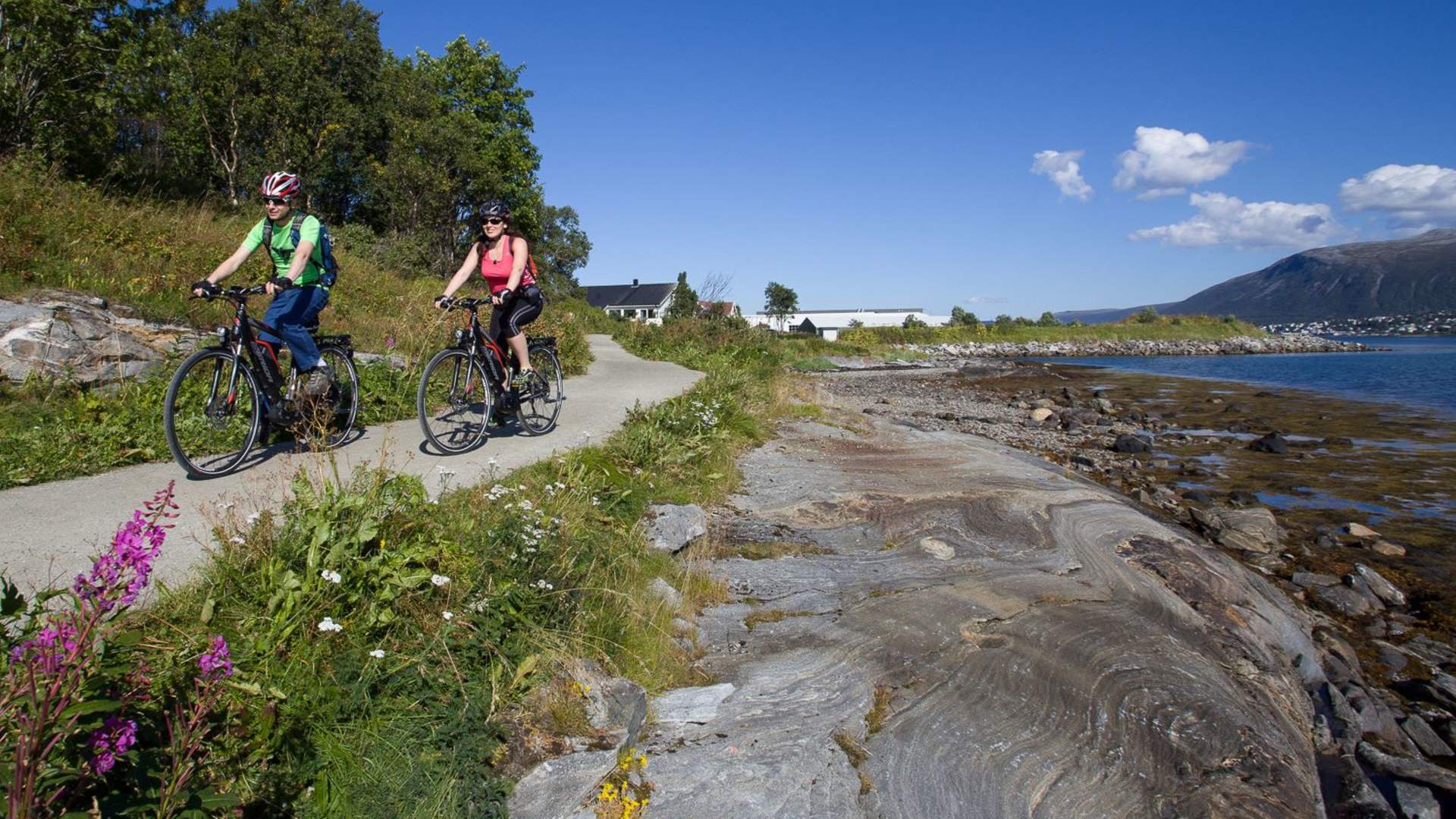 Explore Tromsø by E-bike