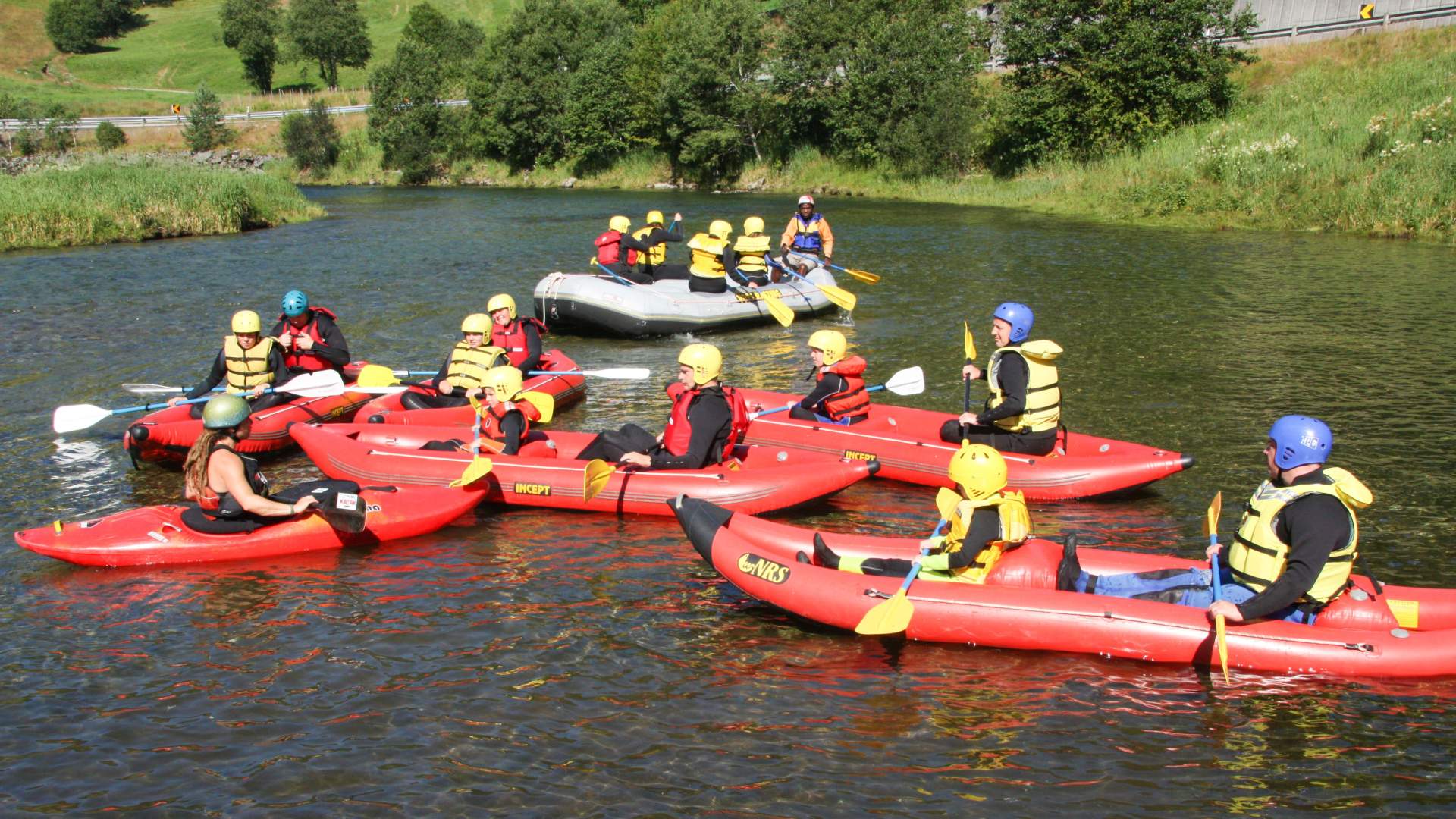 Family rafting, Voss Active