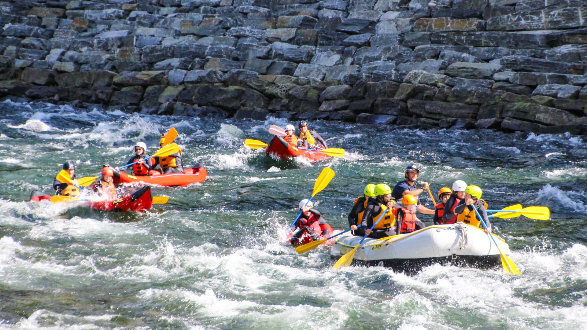 Family rafting, Voss Active
