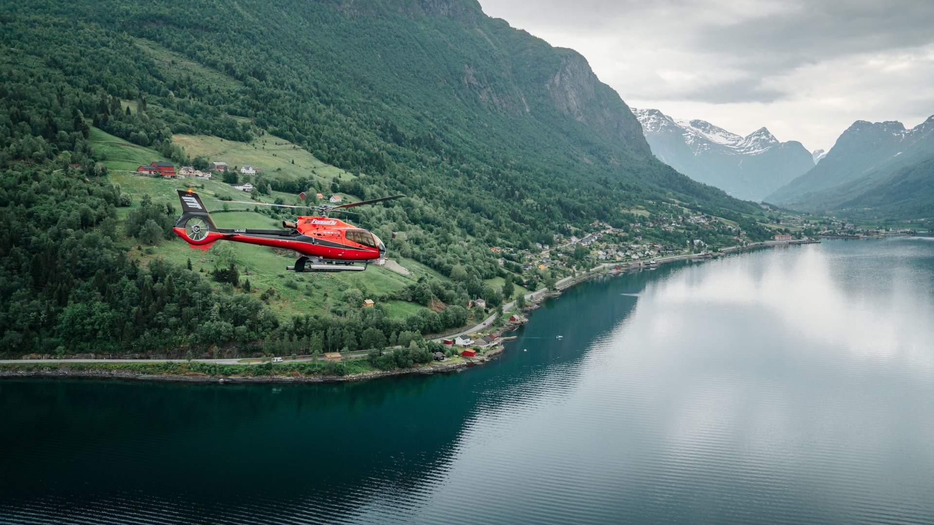 Helikopter Sightseeing | Fjord Helikopter