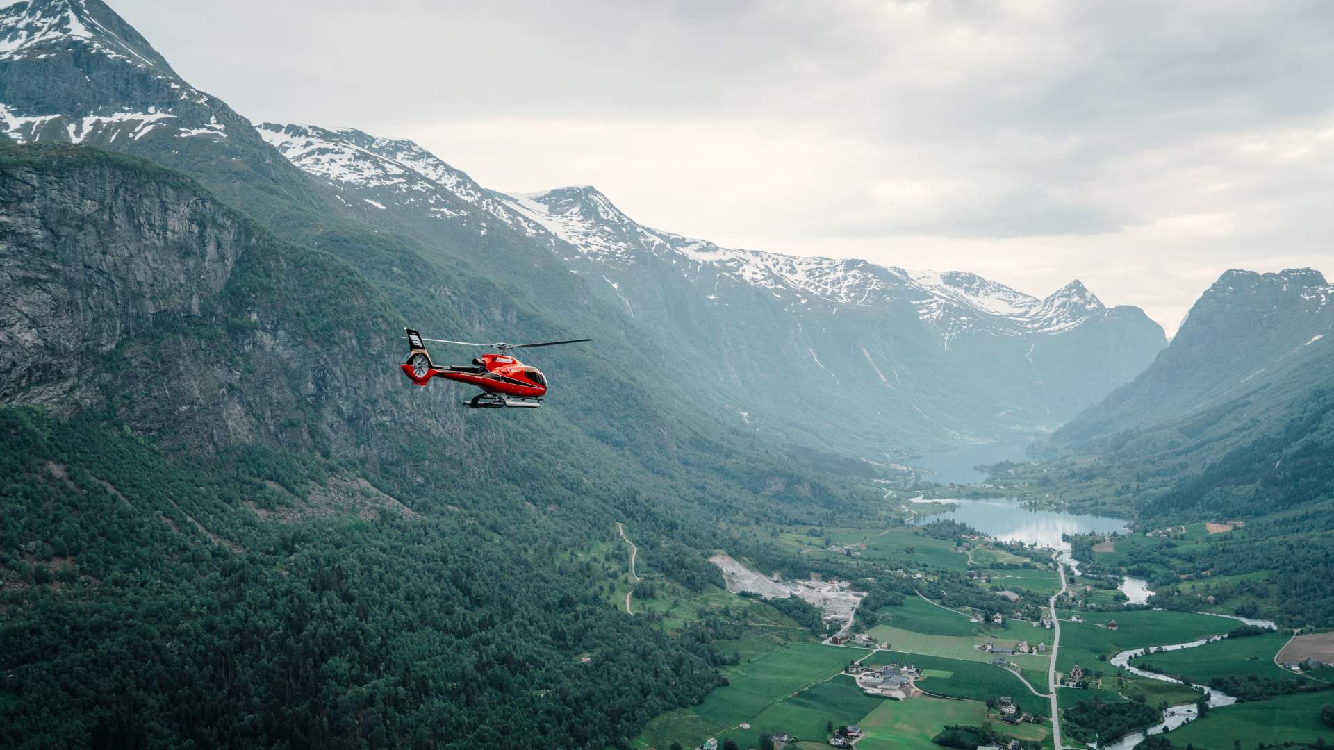 Helikopter Sightseeing | Fjord Helikopter