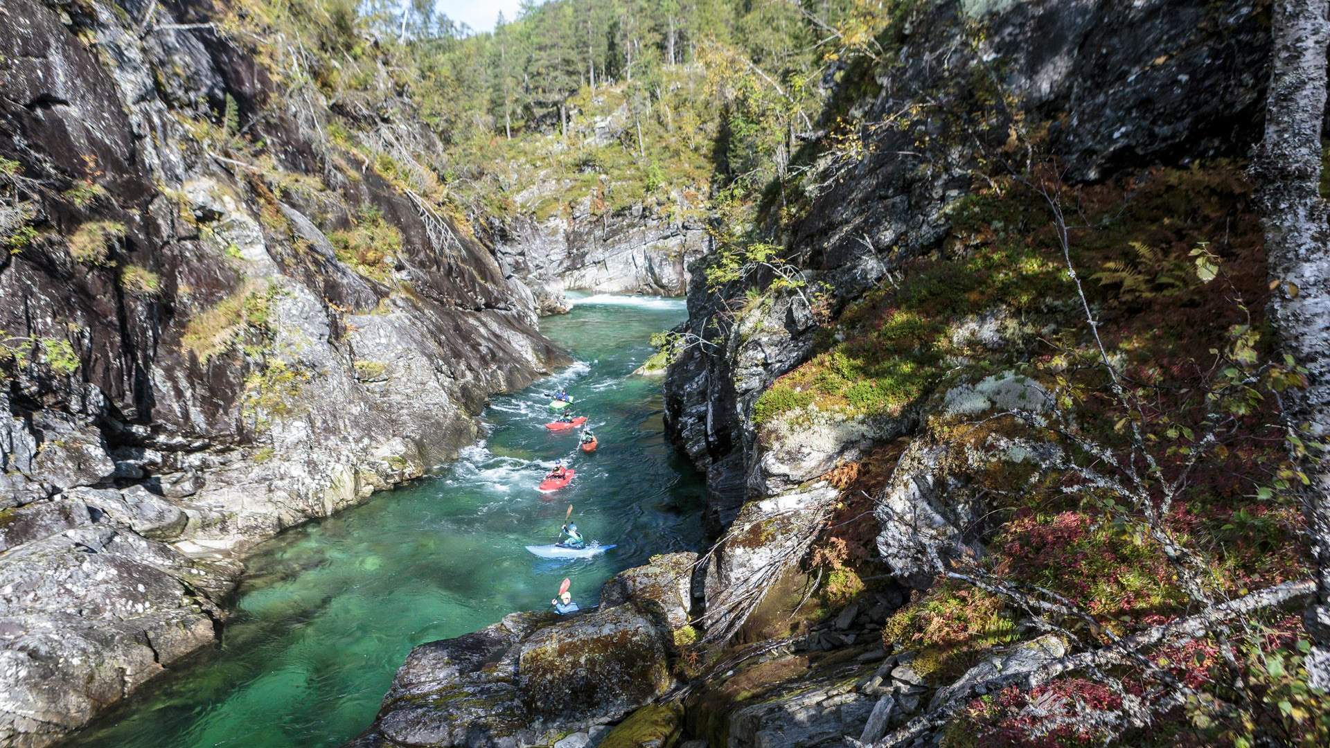 Elvepadling i tandem kajakk, med Kayak Voss