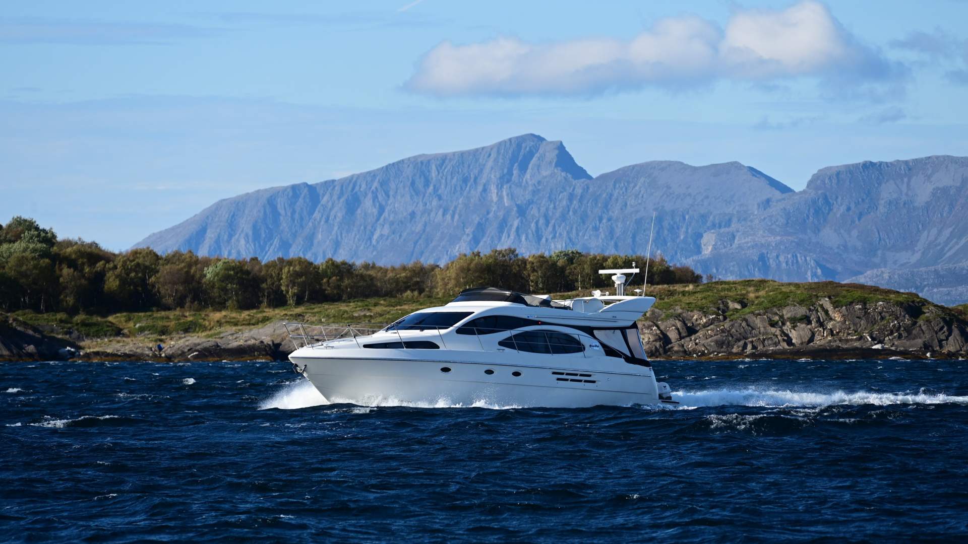 6-dagers båttur på Helgelandskysten