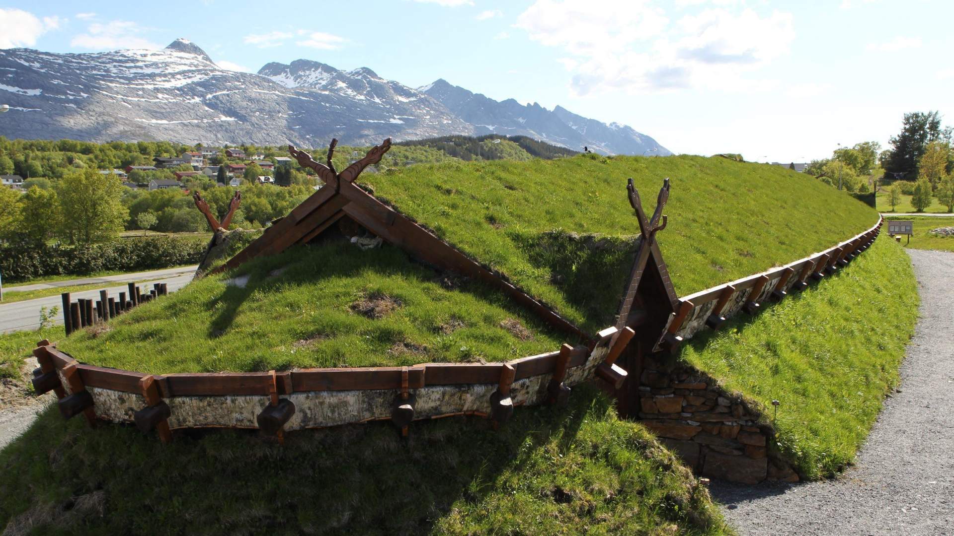Høvdingsete på Sandnes &#8211; Omvisning og middag i vikingtiden