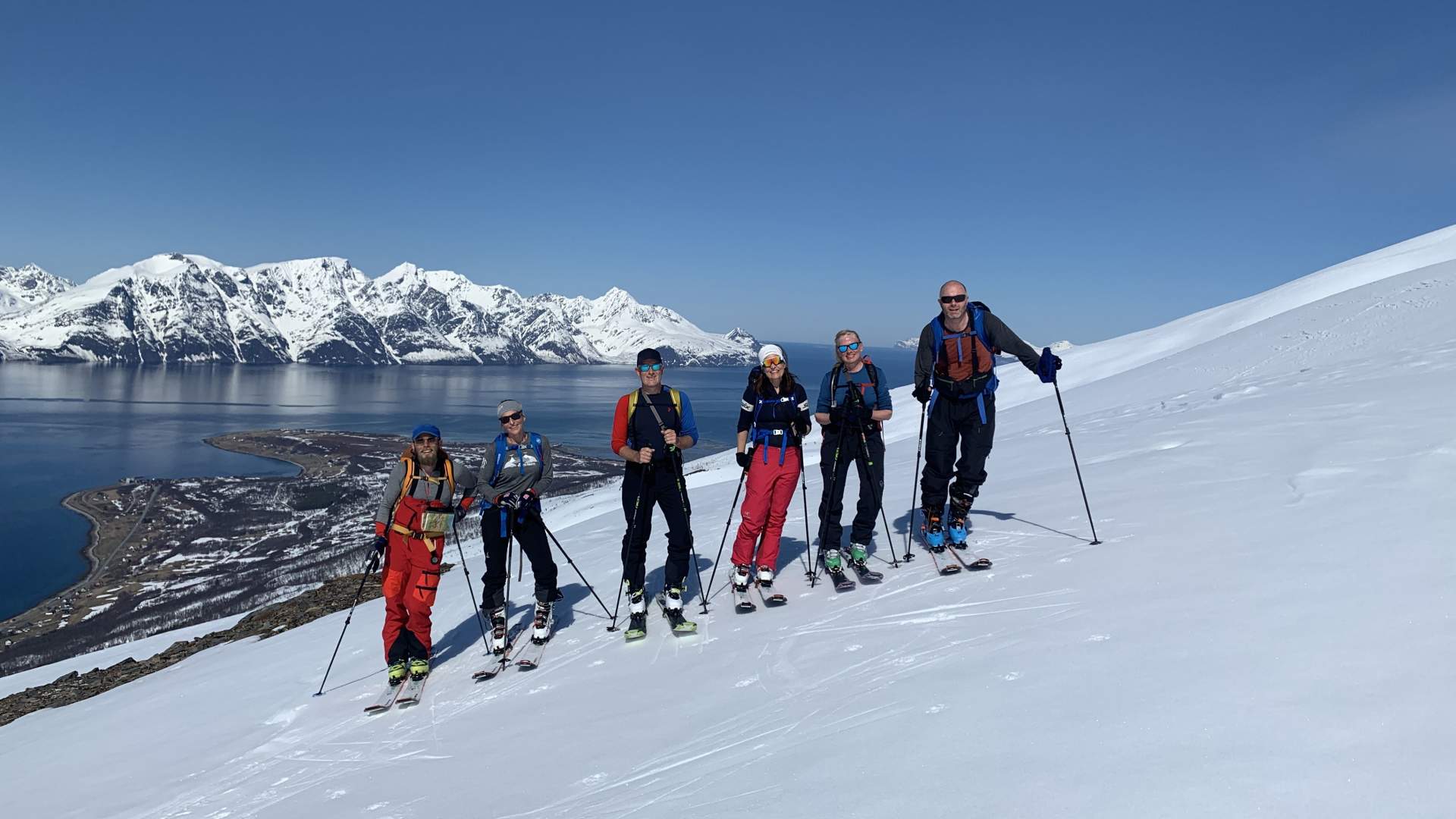 Skiiers at Lyngen Lodge