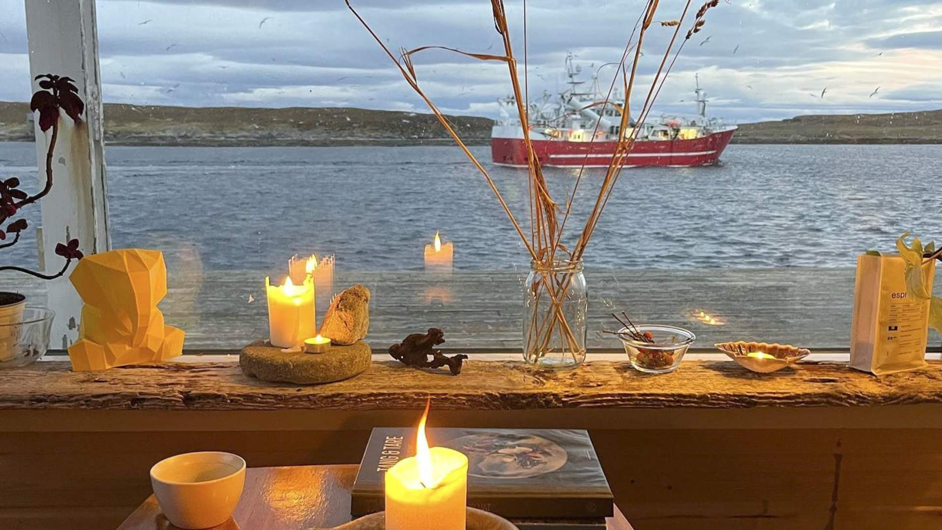 Charming coffee bar in Træna